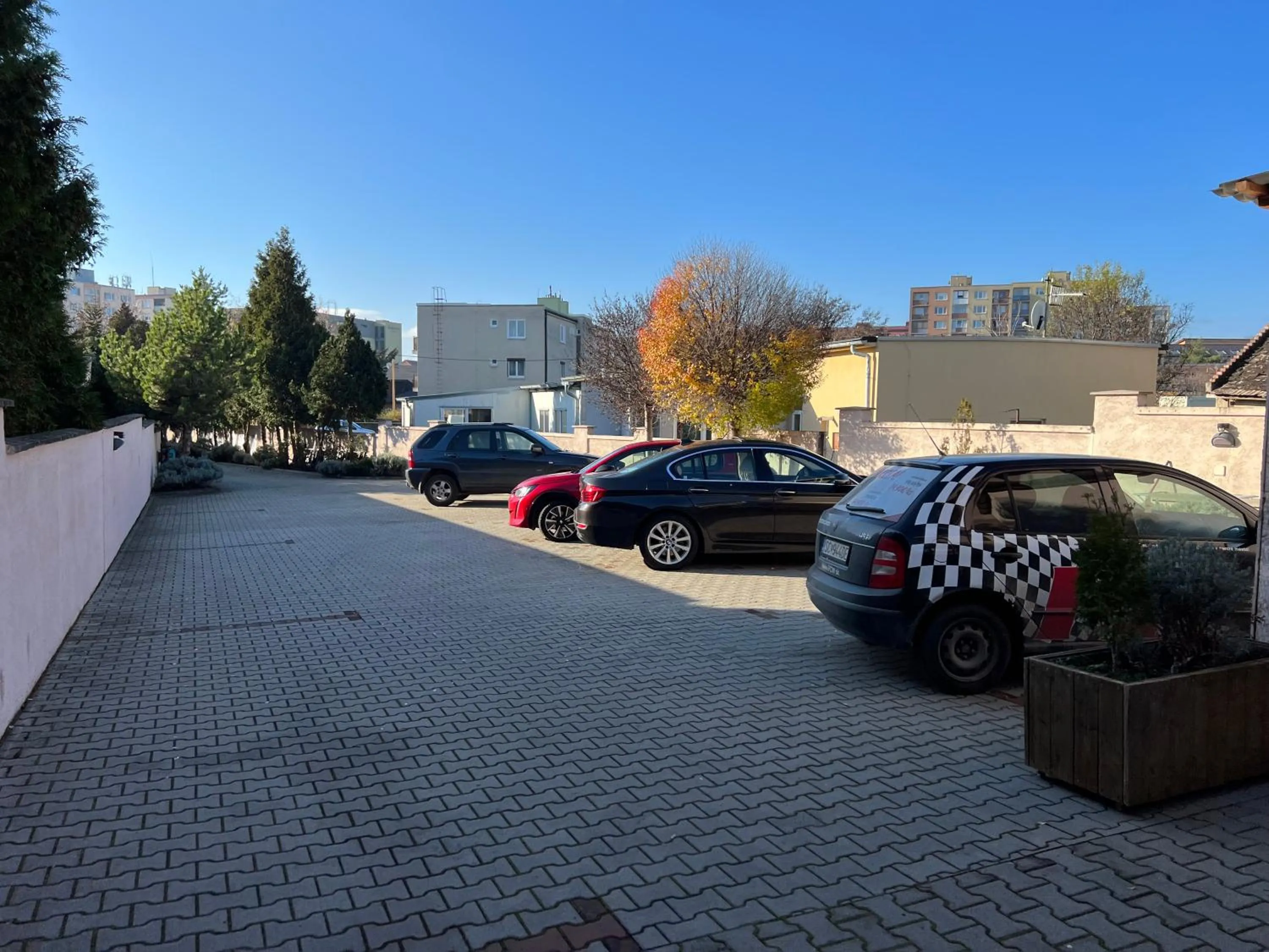 Parking in Hotel Marathon