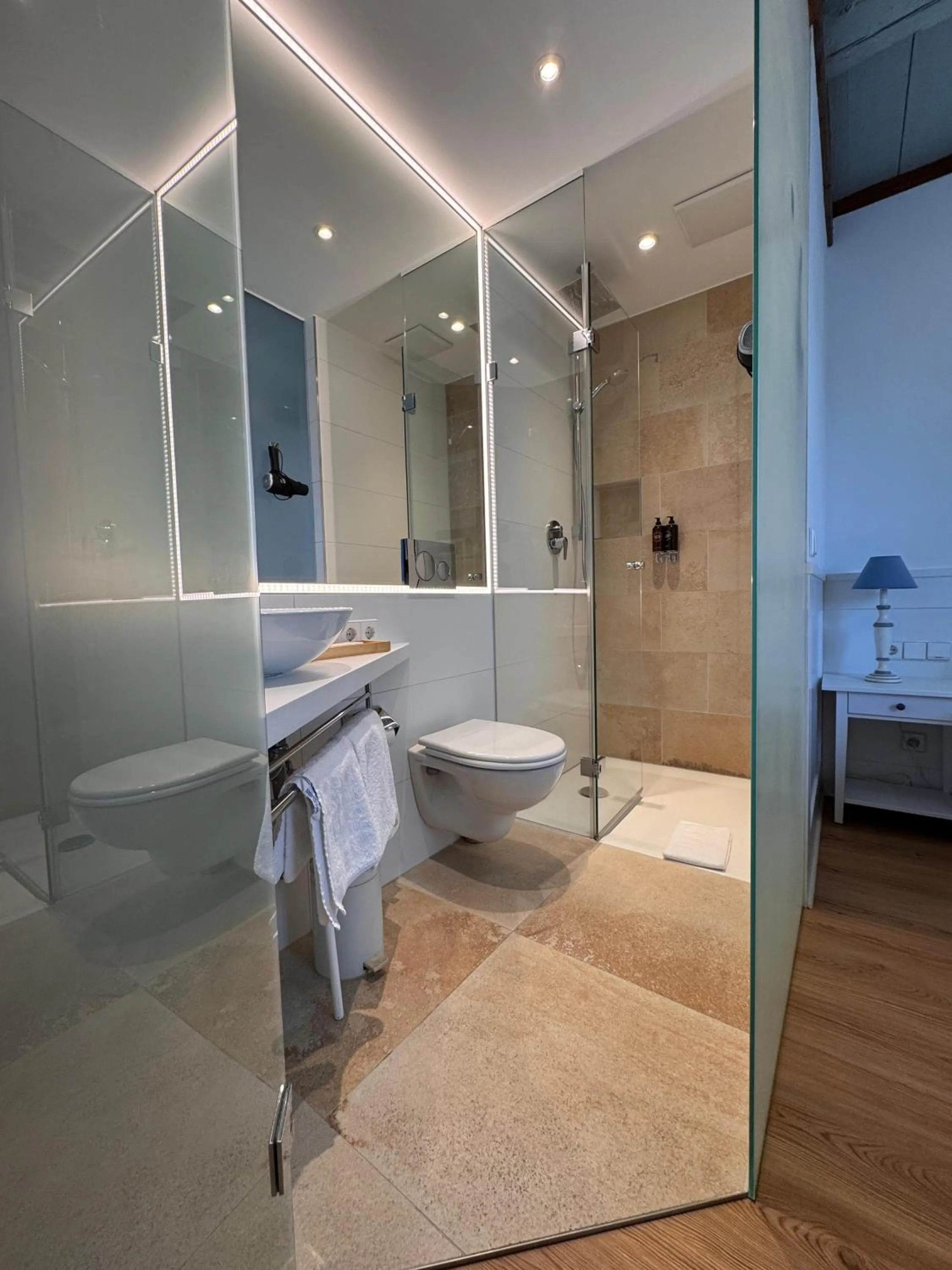 Shower in Boutique Hotel am Rathaus - Reblaus