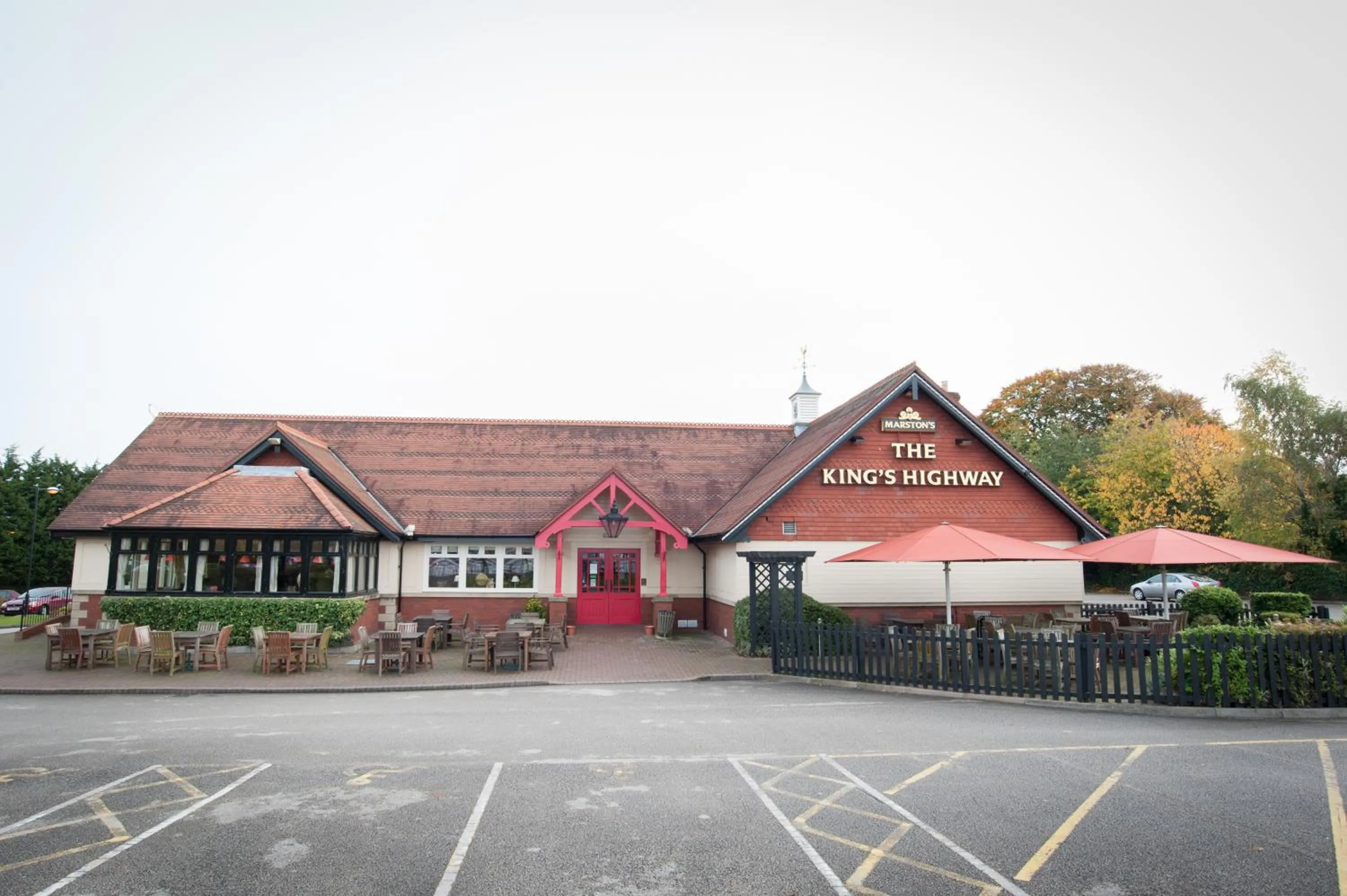 Property building in Kings Highway, Derby by Marston's Inns