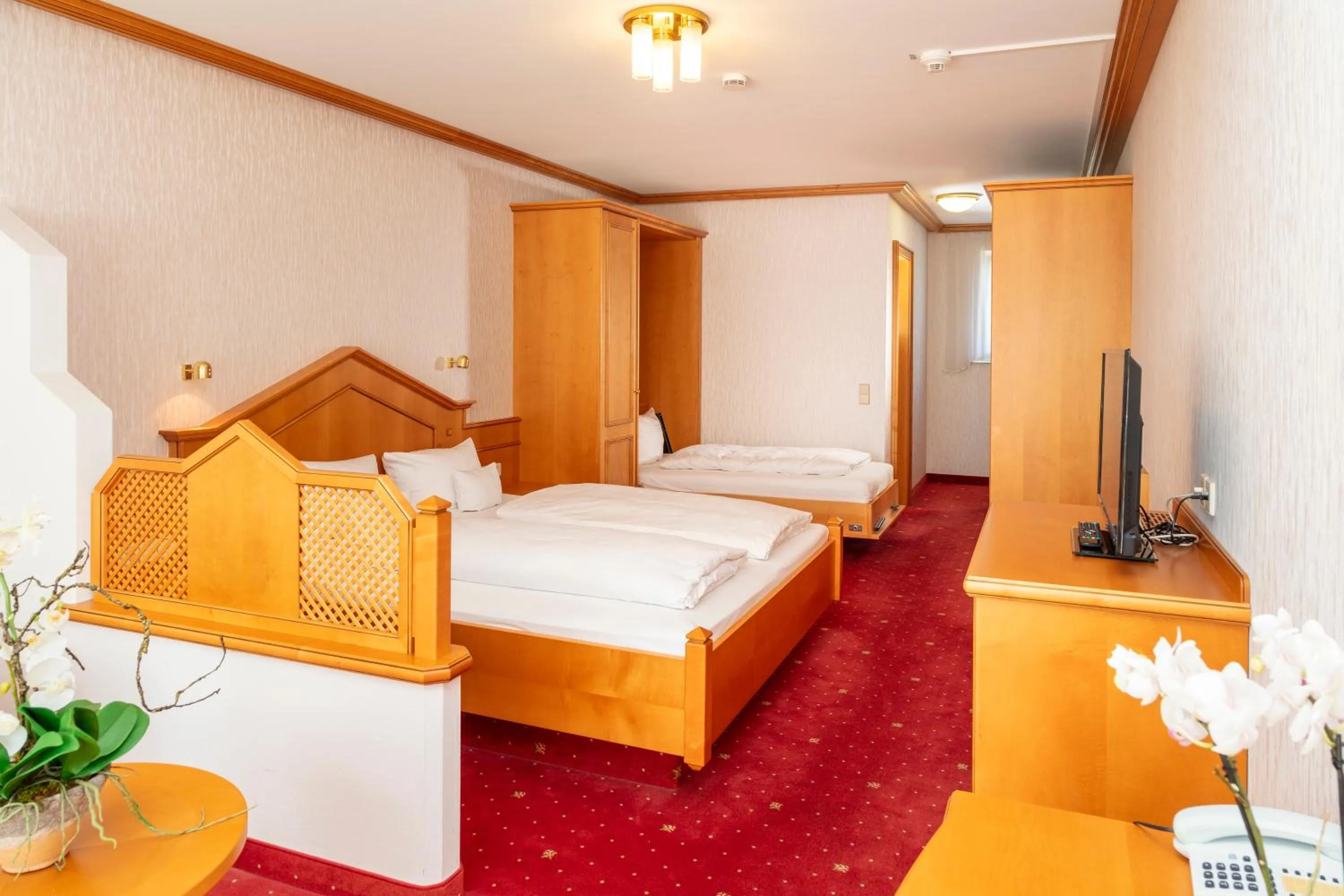 Bedroom, Bed in Parkhotel an der Therme