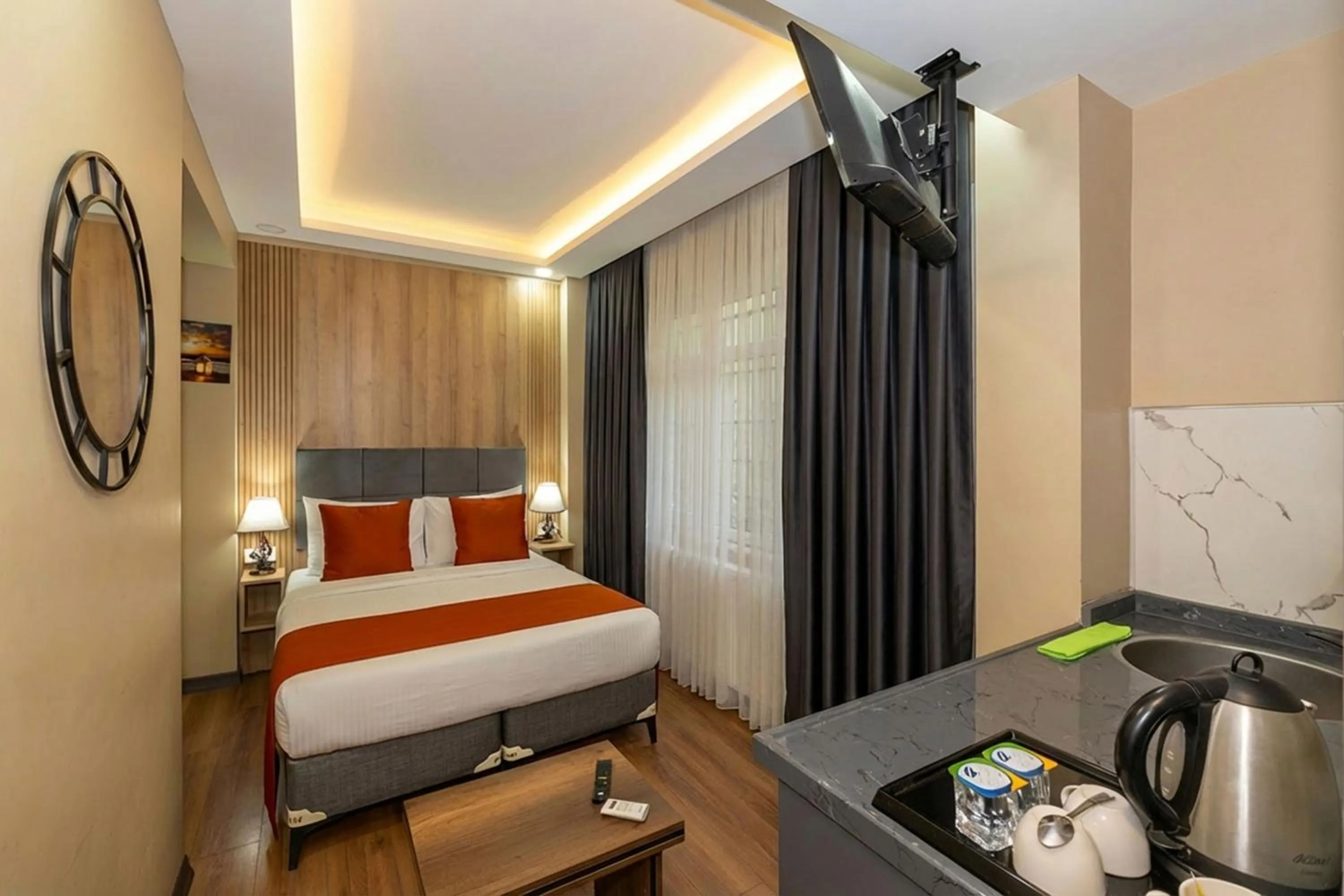 Bedroom, Bed in hotel La Vitrine