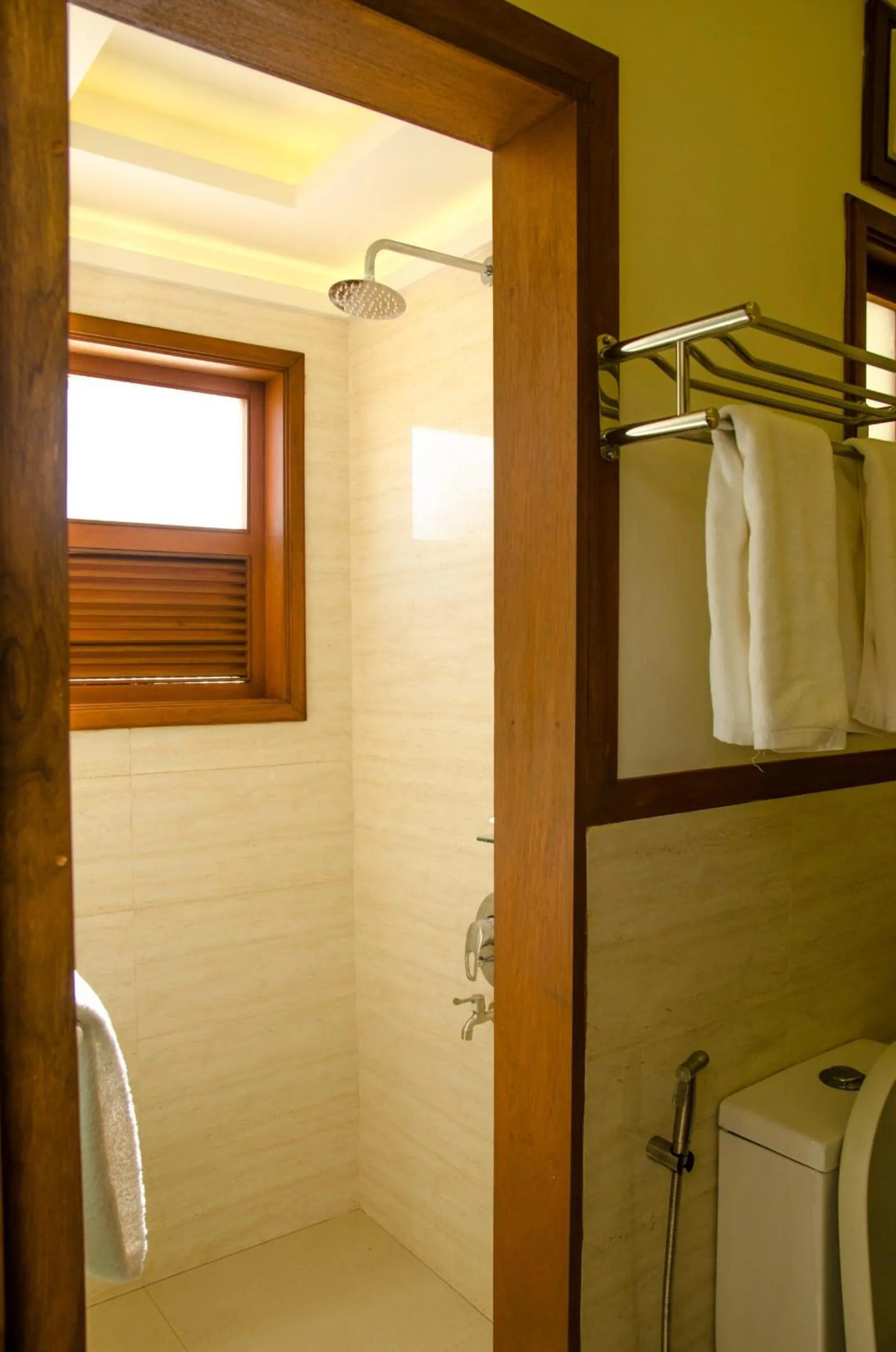 Shower in Fuvahmulah Central Hotel