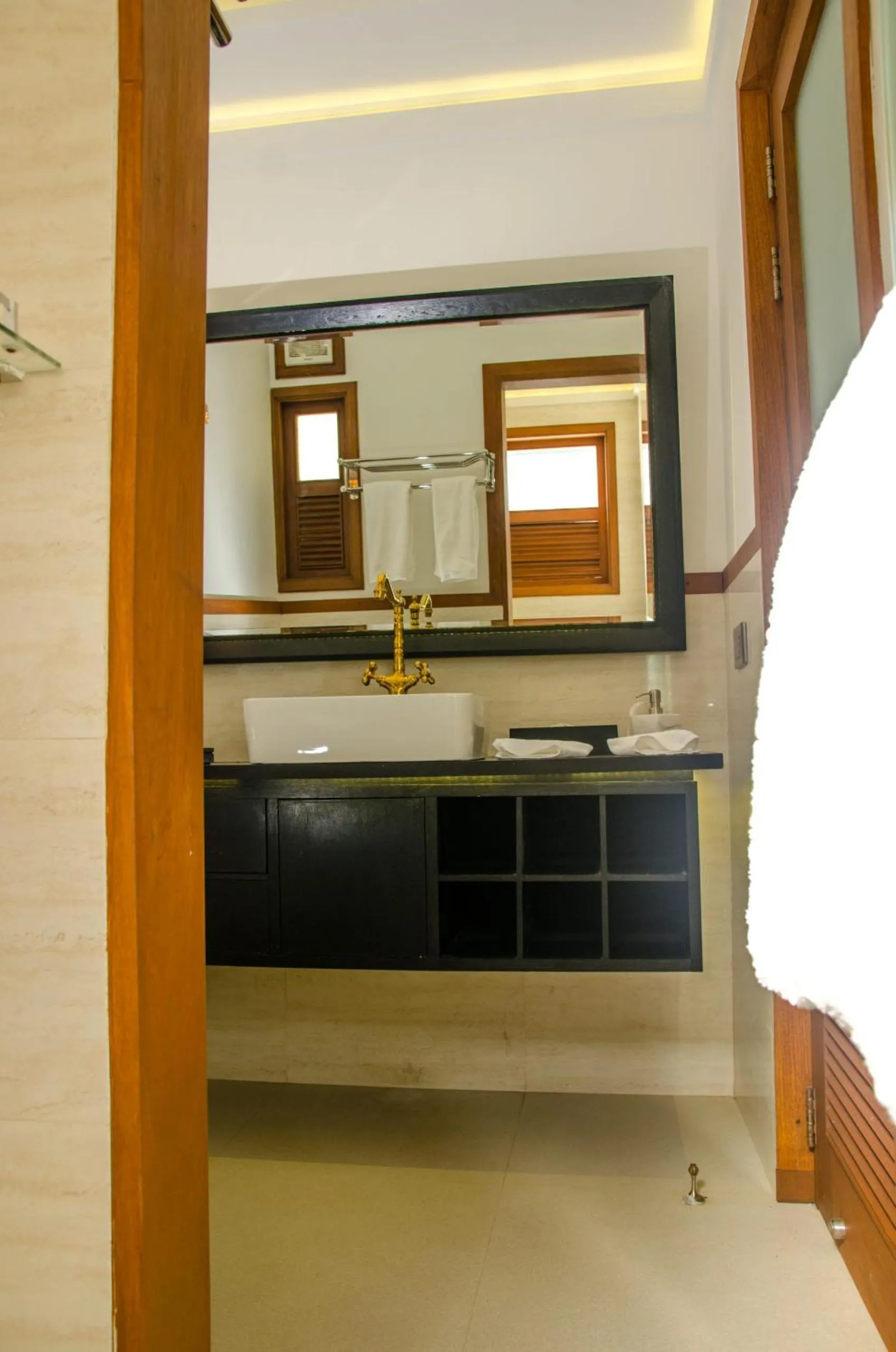 Toilet in Fuvahmulah Central Hotel
