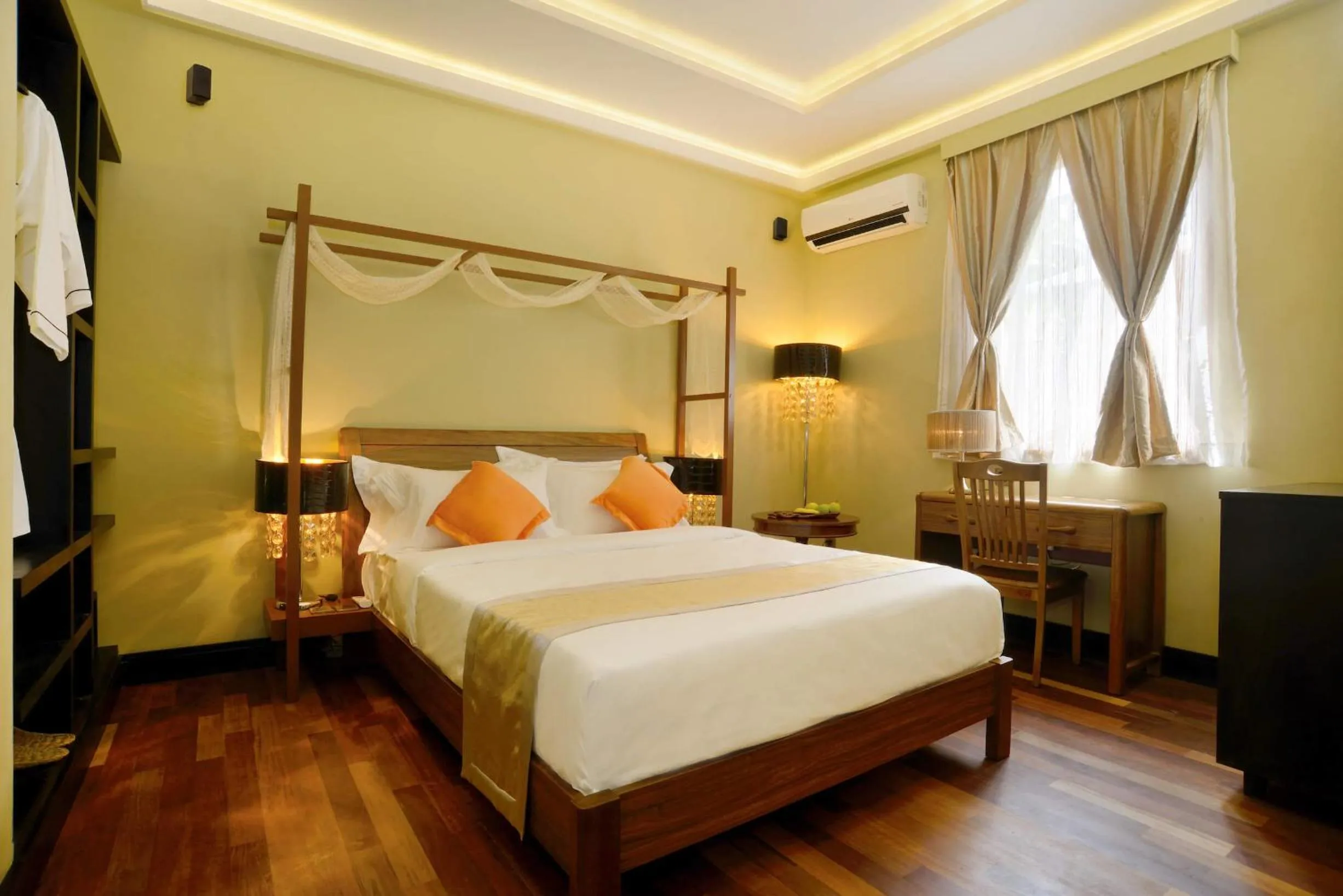 Bedroom, Bed in Fuvahmulah Central Hotel