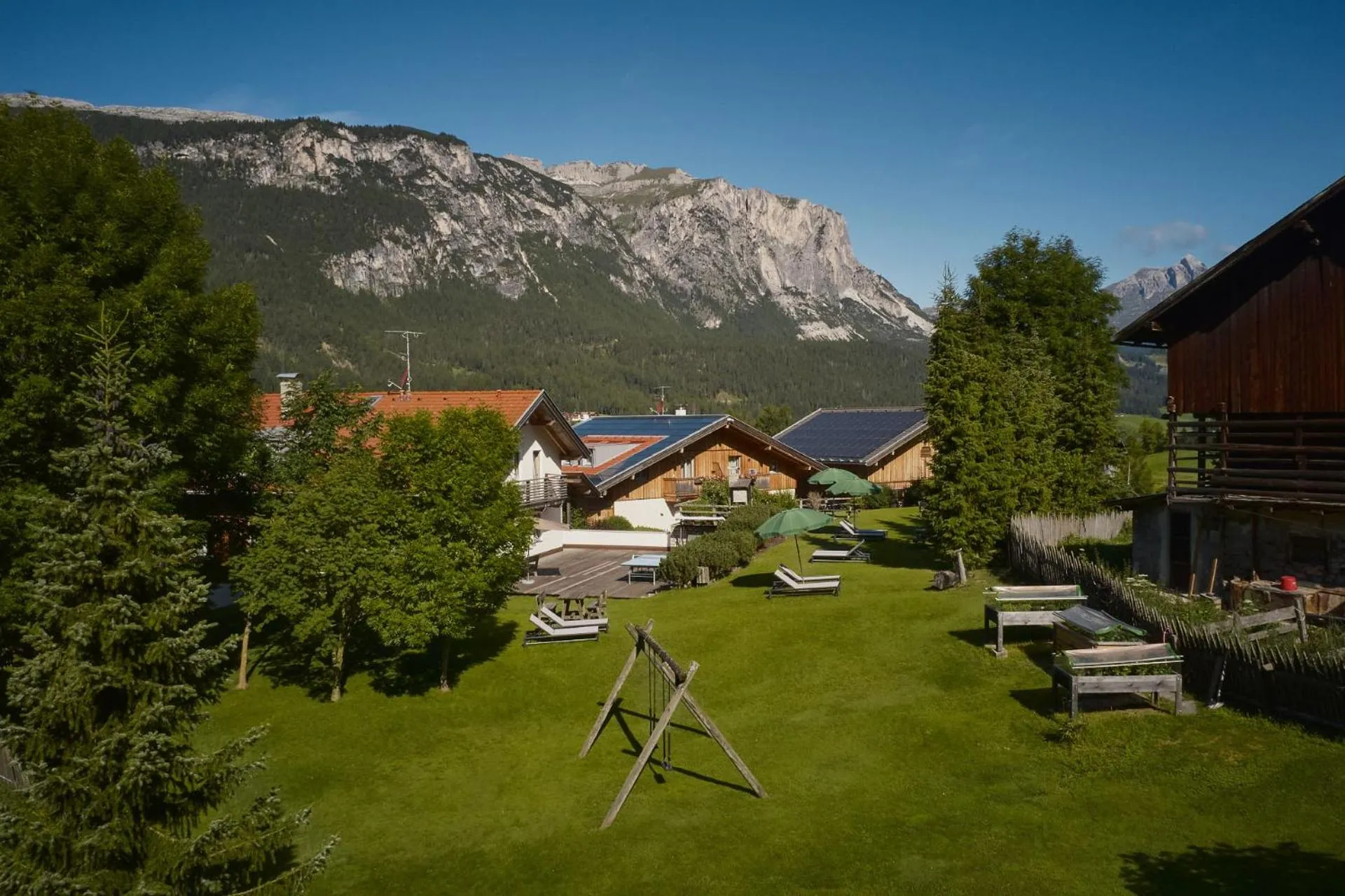 Spring in Residence Rosarela