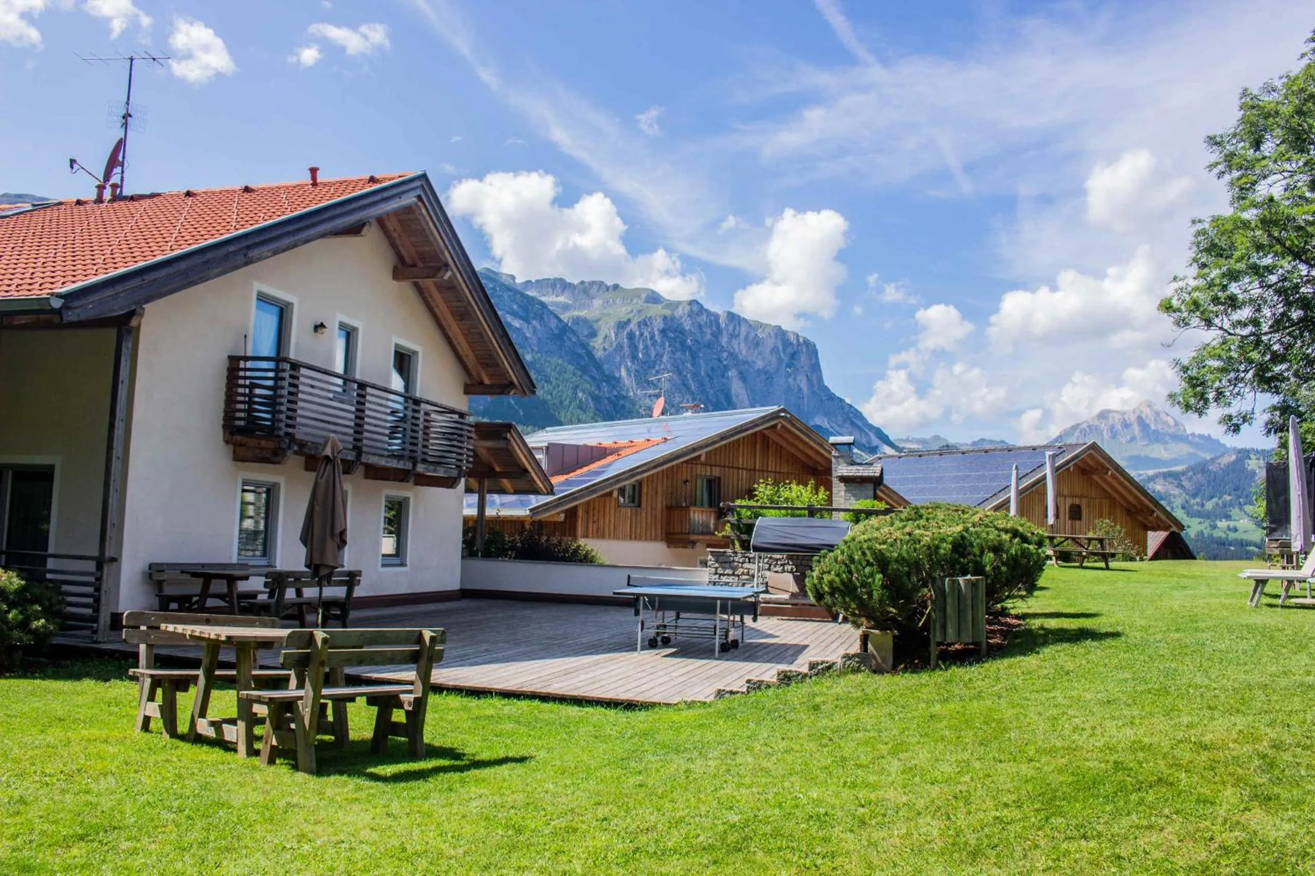 Property building in Residence Rosarela