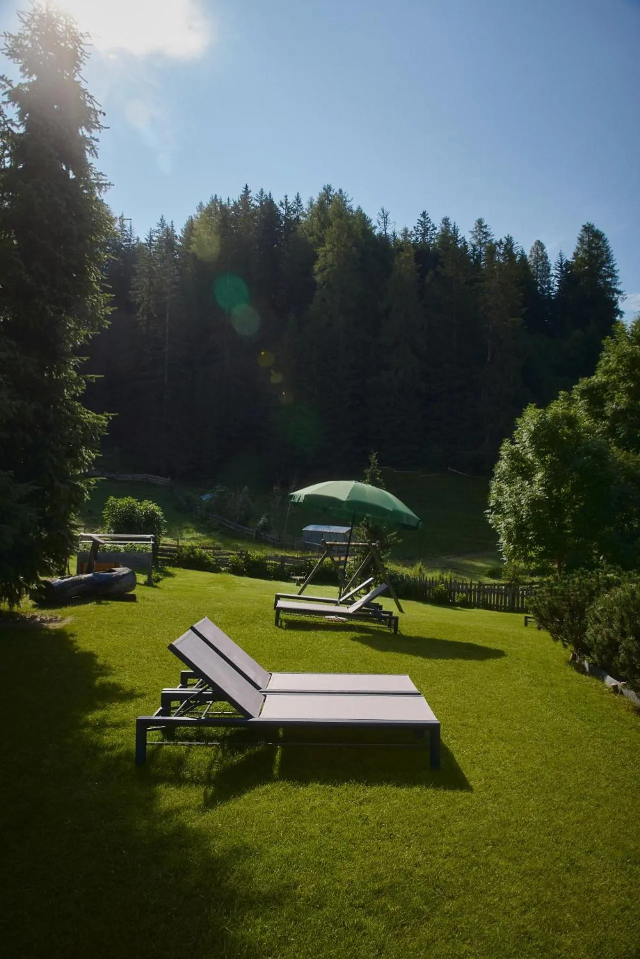 Spring in Residence Rosarela