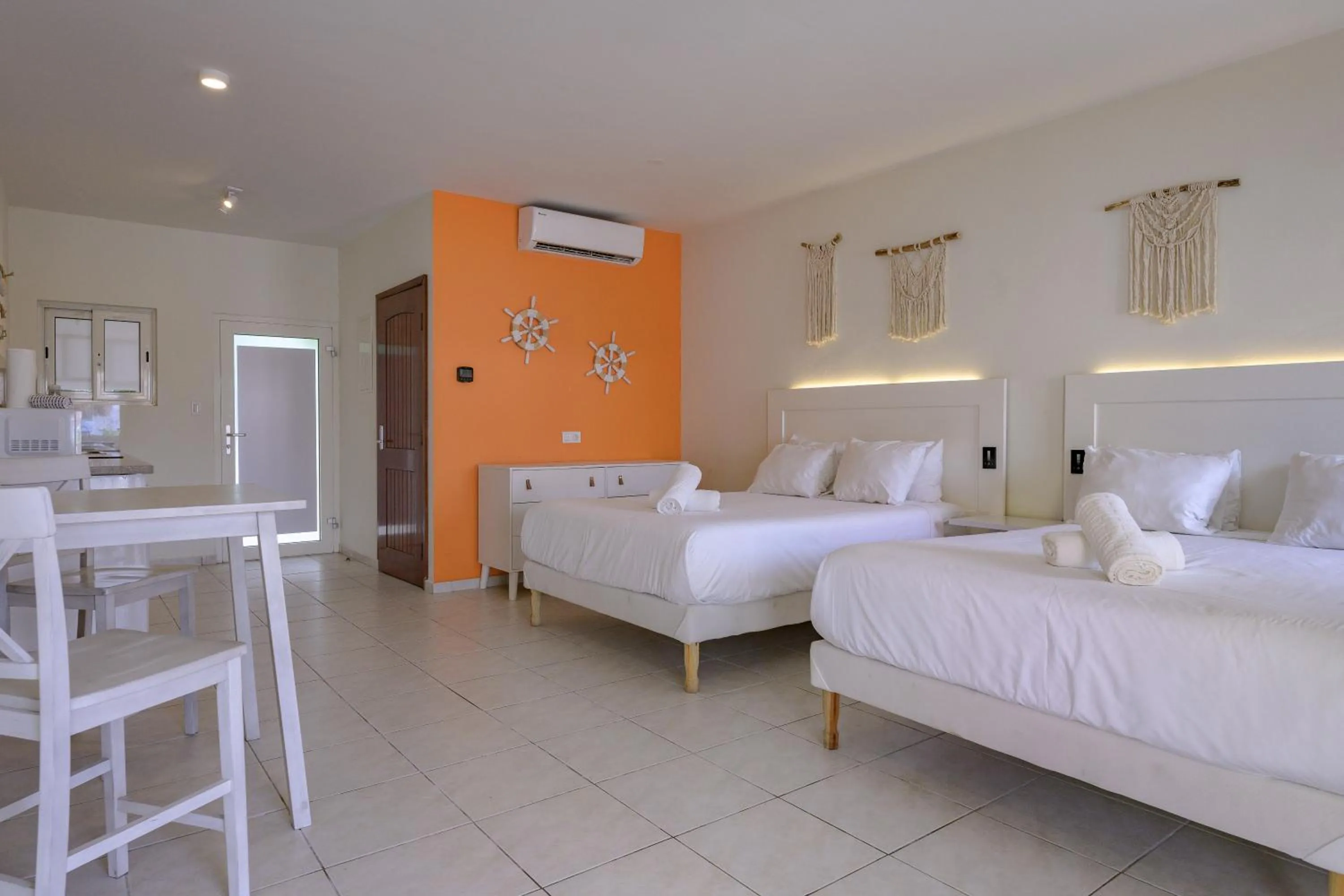 Bed in MERAKII SEAVIEW ESCAPE CURACAO