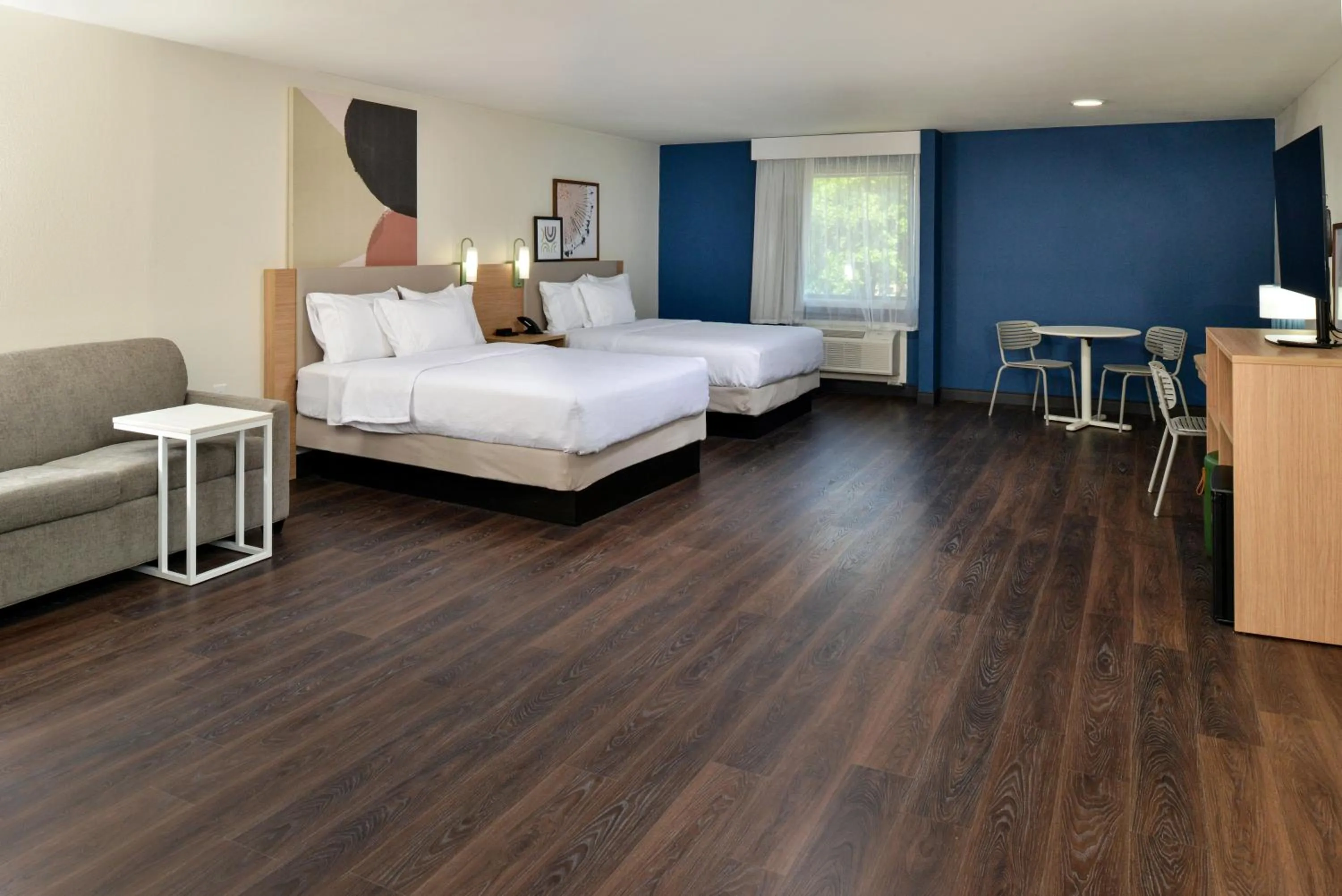 Bedroom, Bed in Spark By Hilton Dallas Medical District Love Field