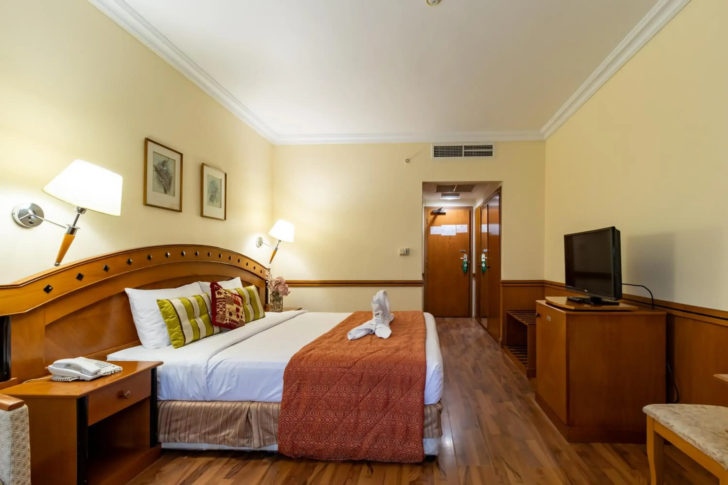 Bed in City Palace Hotel Bed in City Palace Hotel