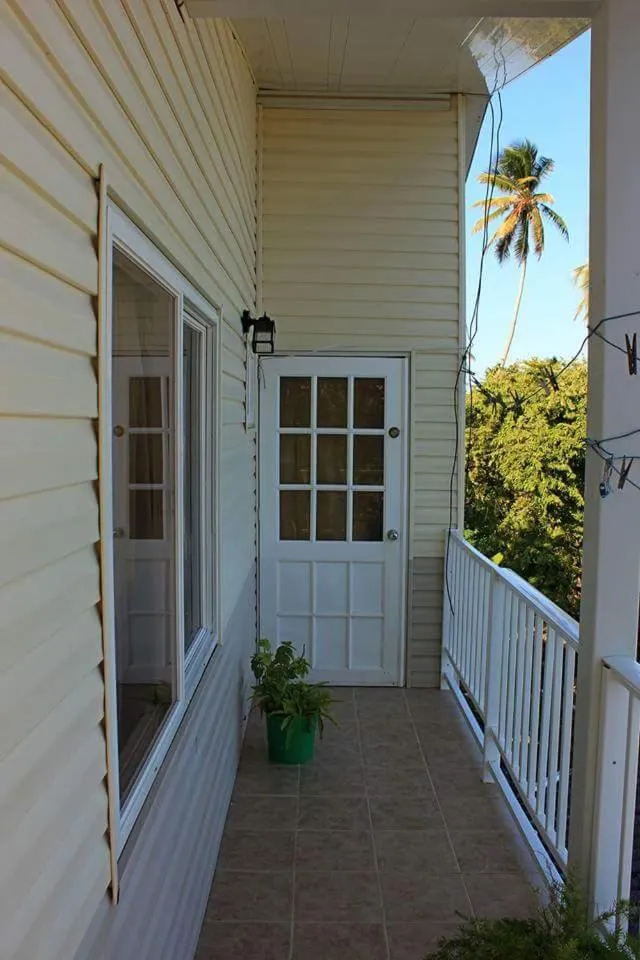 Property building in Posada Nativa Atardecer Isleño