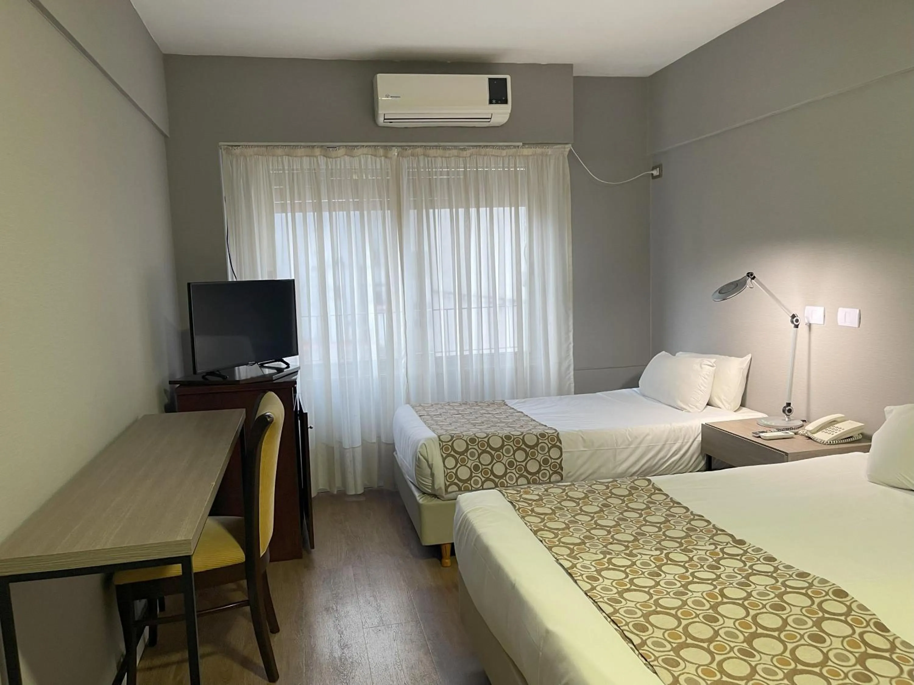 Photo of the whole room, Bed in Hotel 8 de Octubre