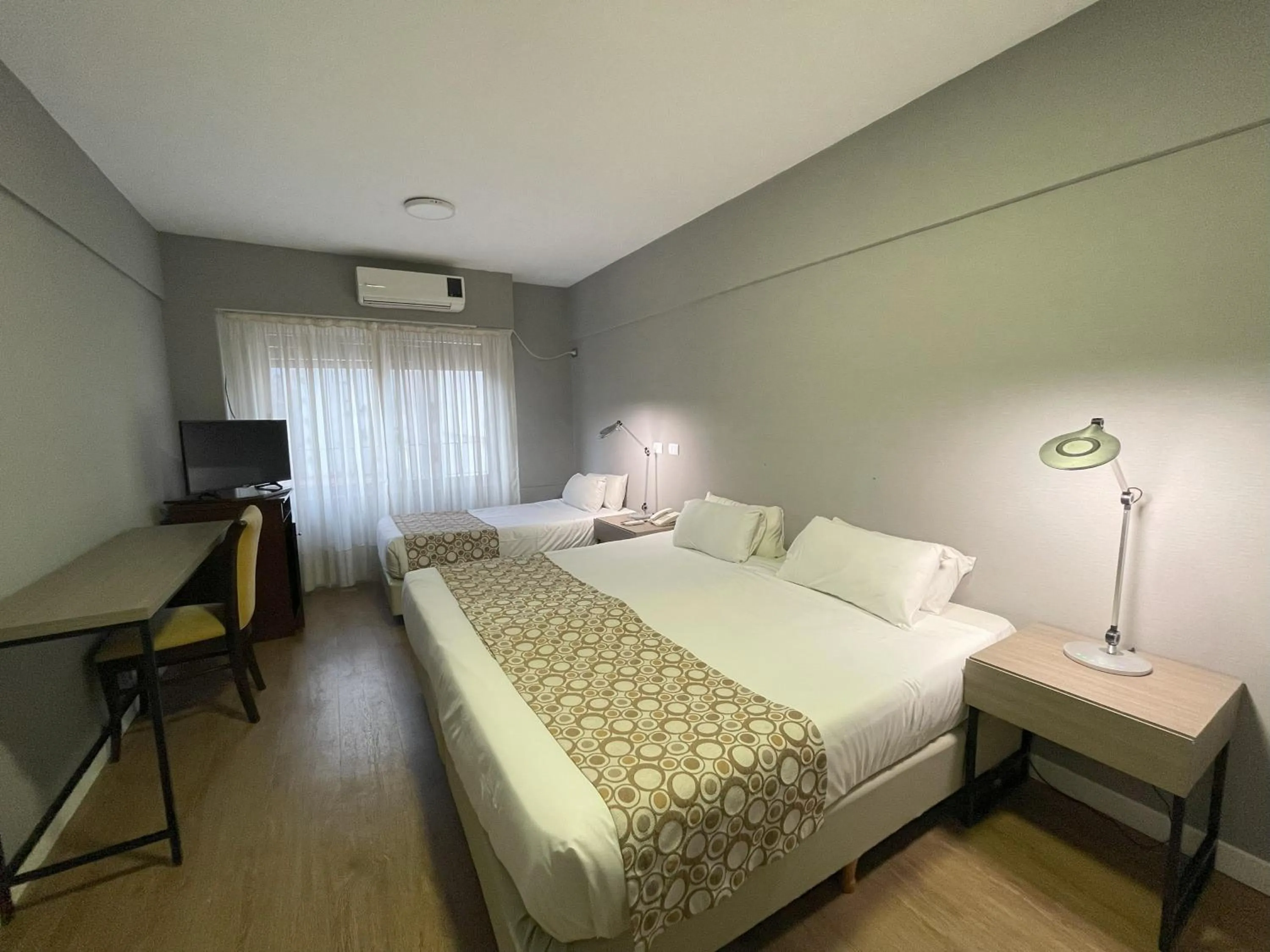 Photo of the whole room, Bed in Hotel 8 de Octubre