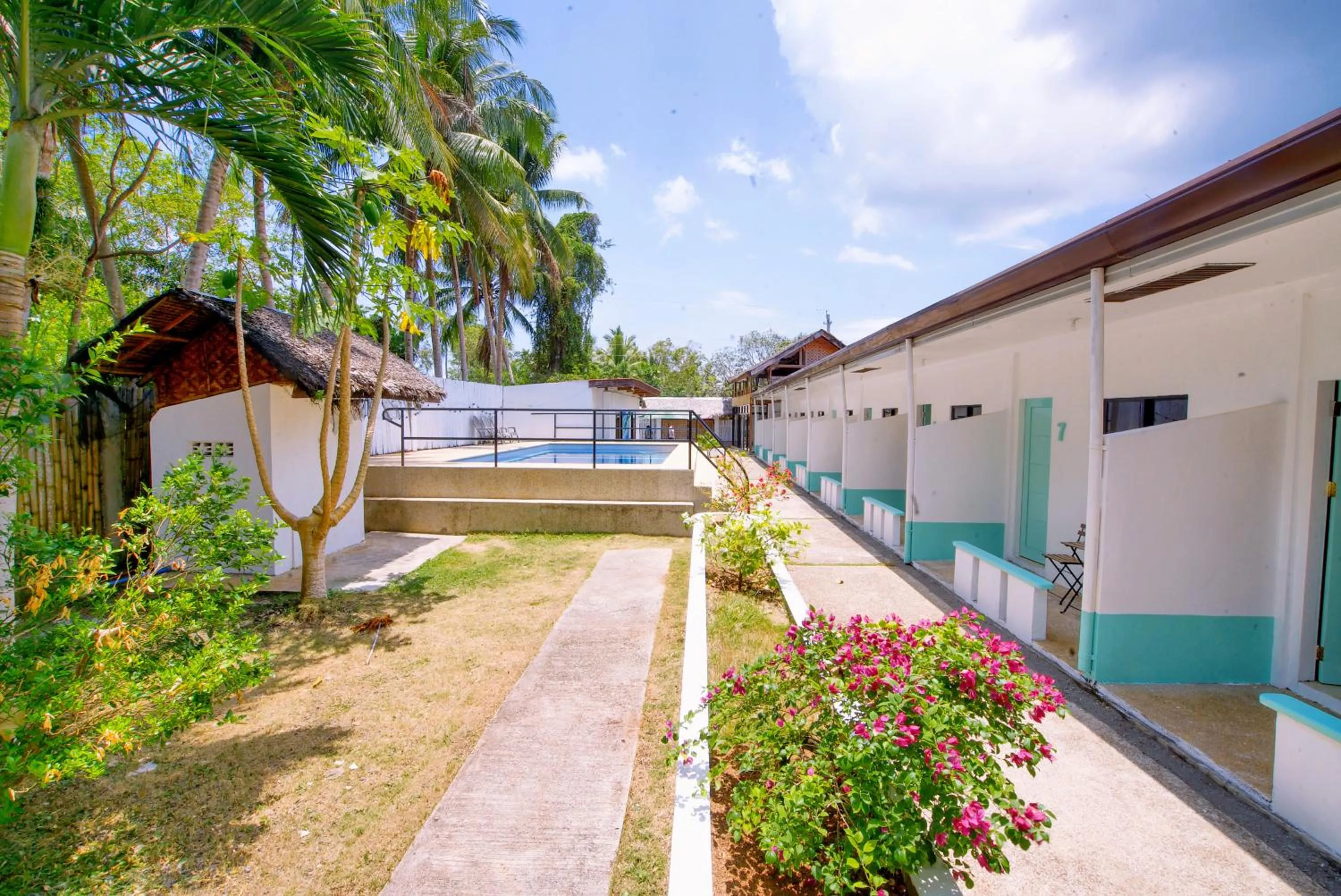 Swimming pool in RIOS diving resort Bohol