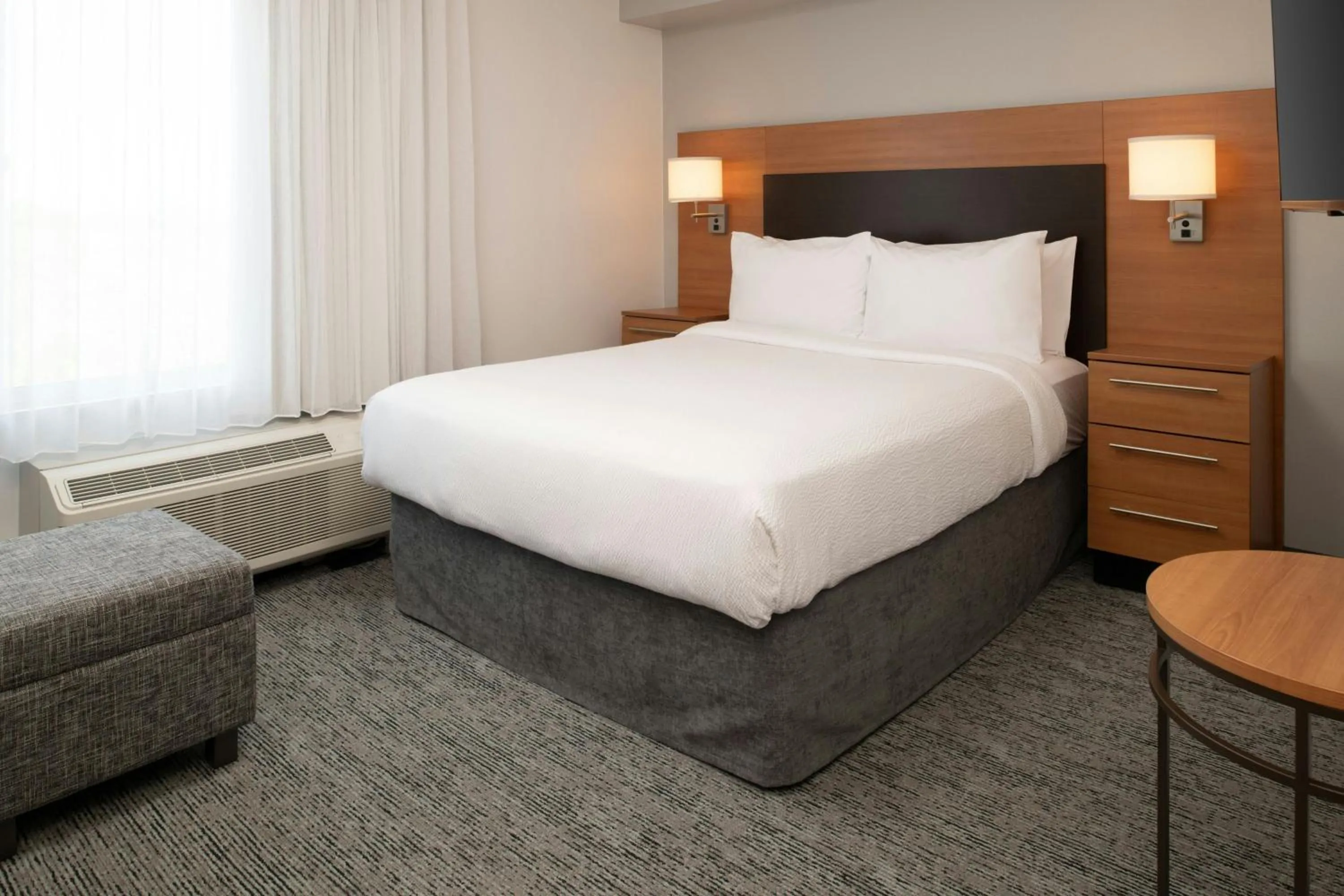 Photo of the whole room, Bed in TownePlace Suites by Marriott Lancaster