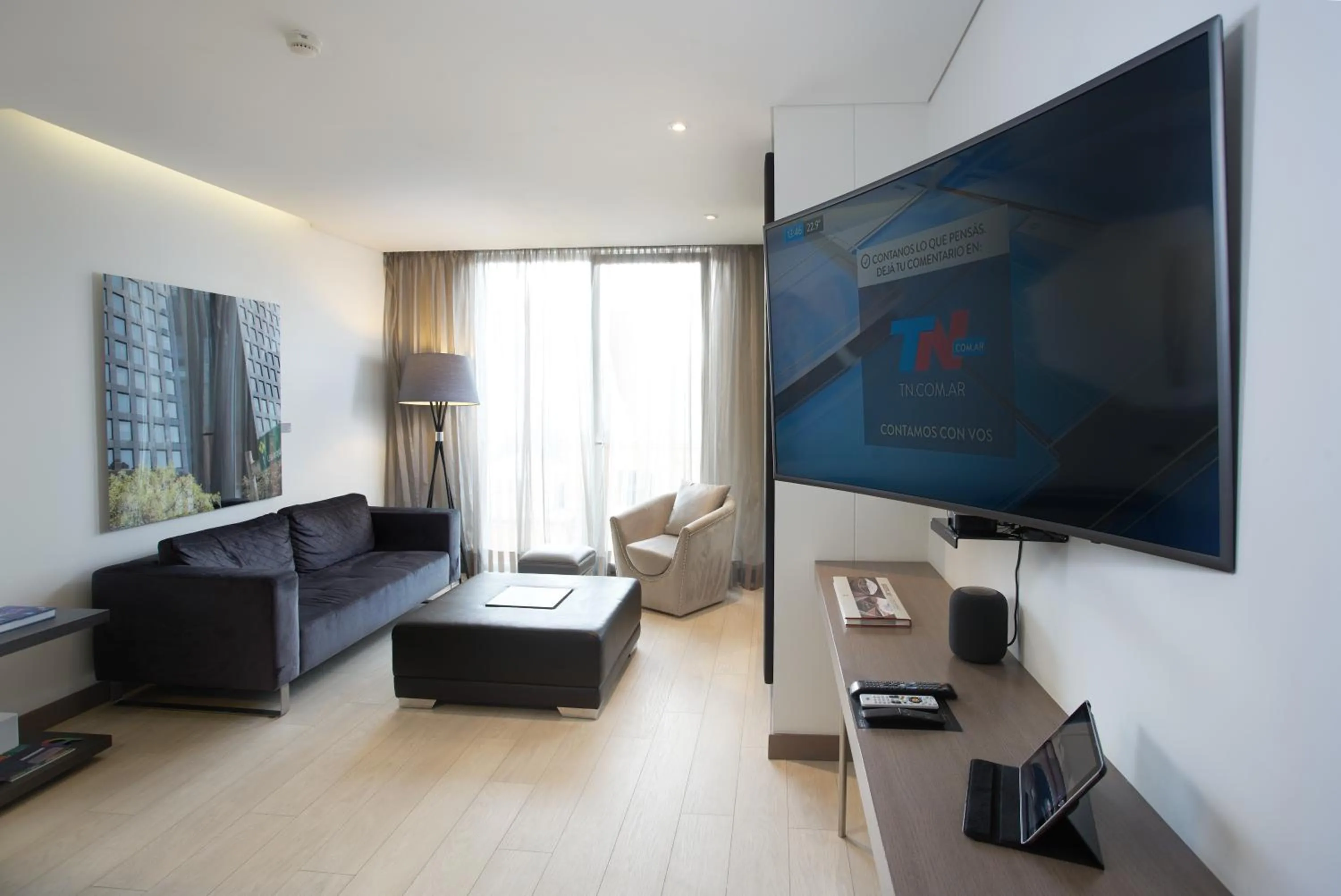 Kitchen or kitchenette in Hotel 100 Luxury Suites by Preferred