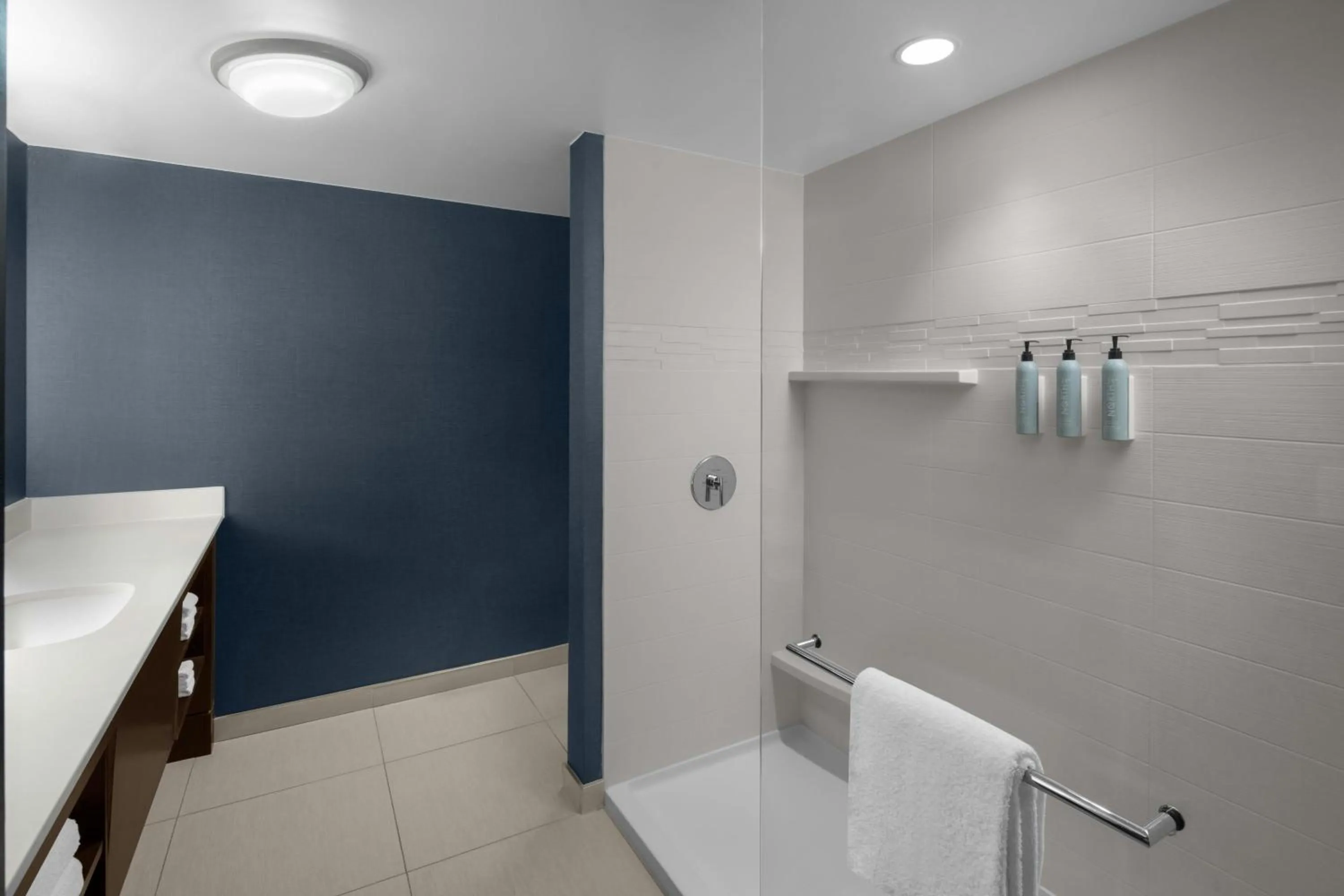 Bathroom in Residence Inn Salt Lake City Murray