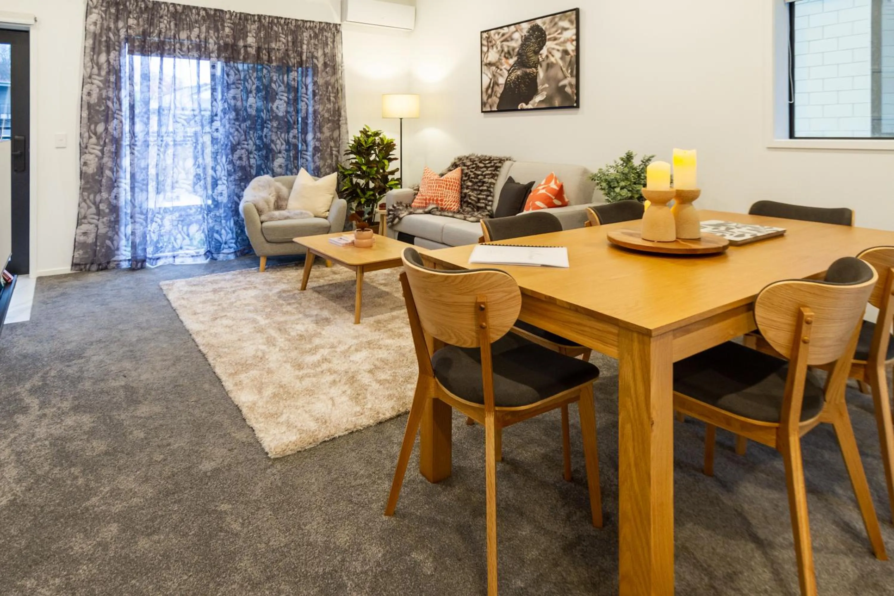 Three-Bedroom Apartment in 3 Bedroom 2 Bathroom Hagley Parkside Perch