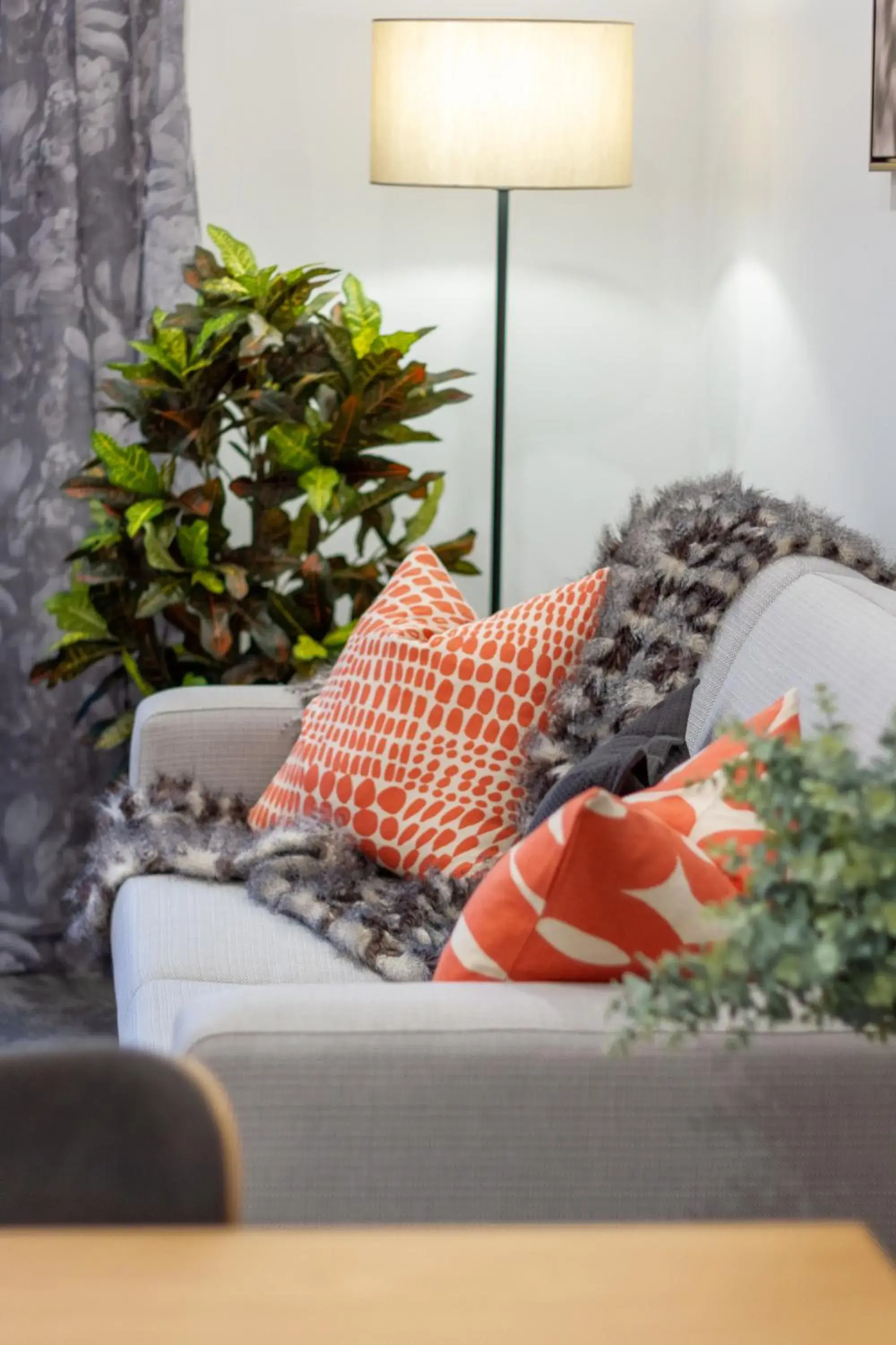 Three-Bedroom Apartment in 3 Bedroom 2 Bathroom Hagley Parkside Perch Three-Bedroom Apartment in 3 Bedroom 2 Bathroom Hagley Parkside Perch