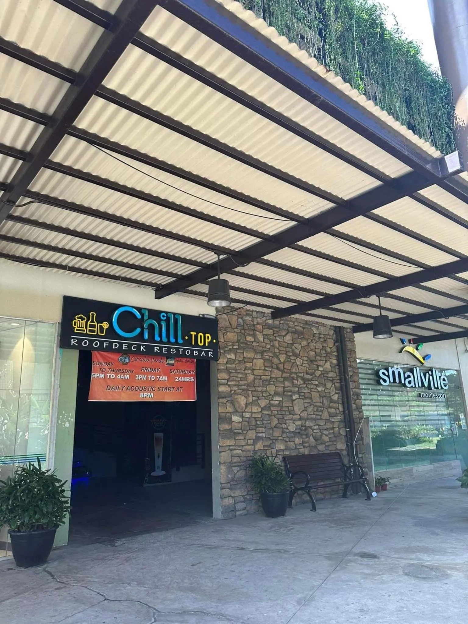 Modern Comfort Your Gateway to Quezon City One Free Parking
