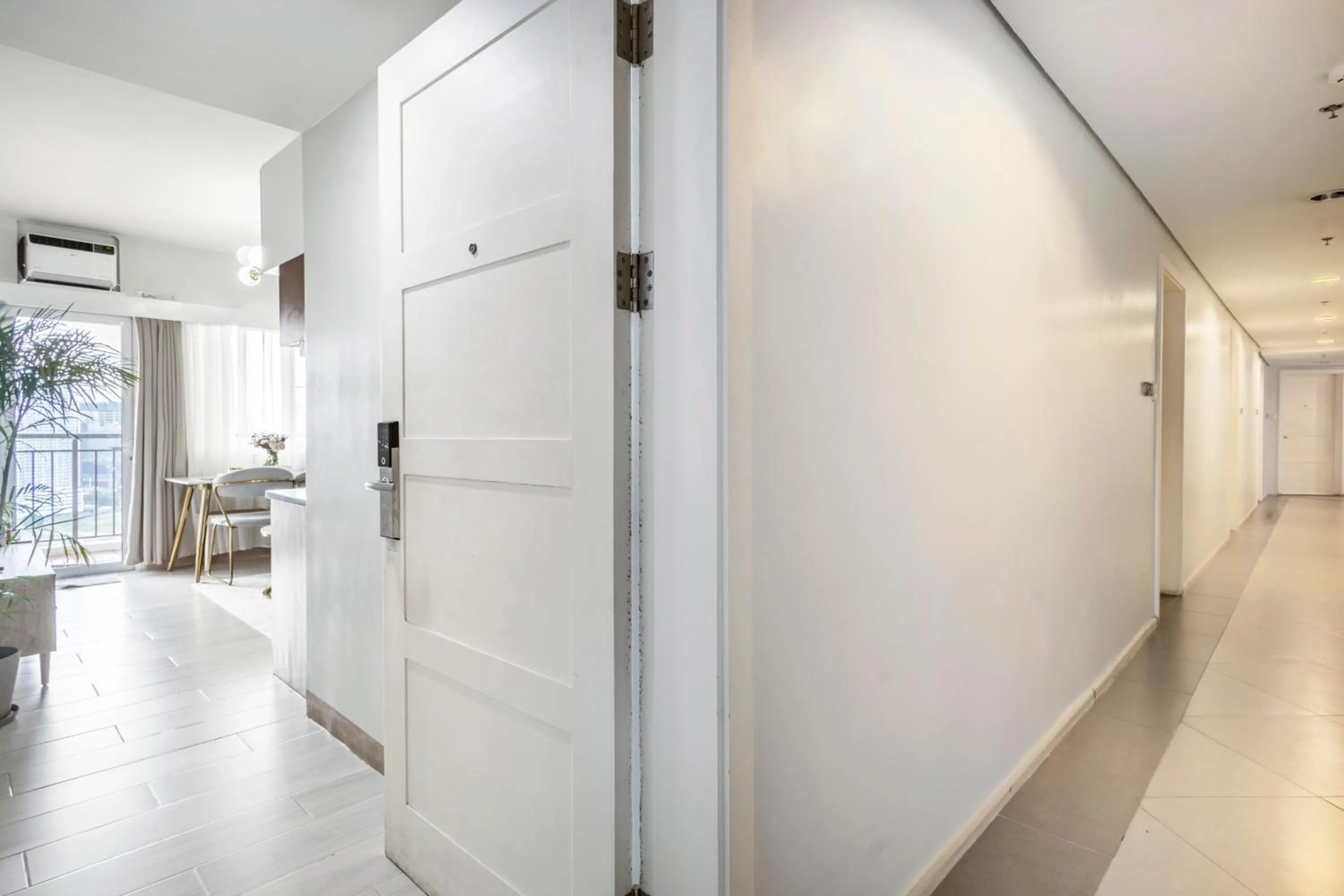 Modern Comfort Your Gateway to Quezon City One Free Parking