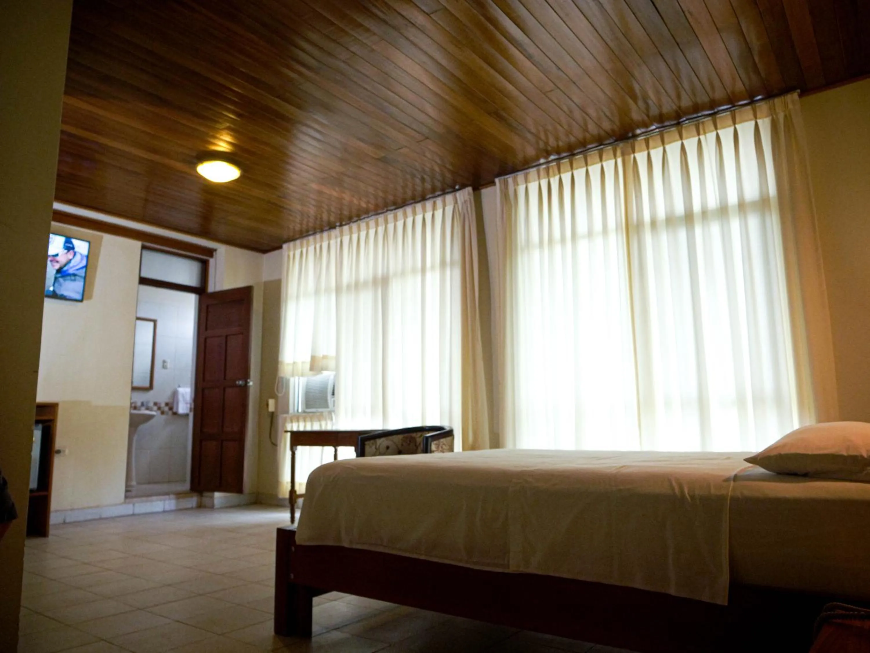 Bed in Grand Hotel Mercedes