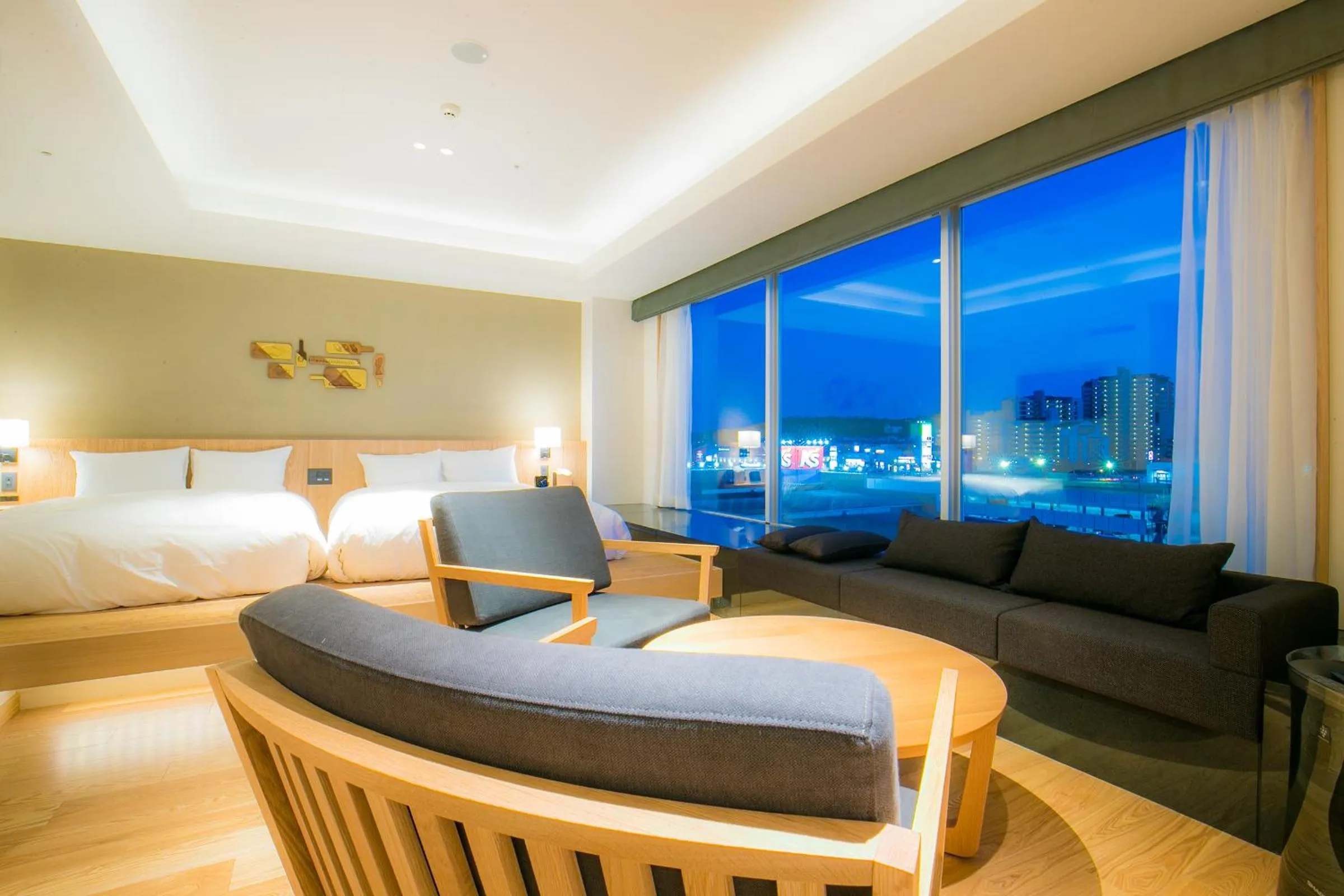 Photo of the whole room, Bed in Spa & Hotel Suishun Matsuiyamate