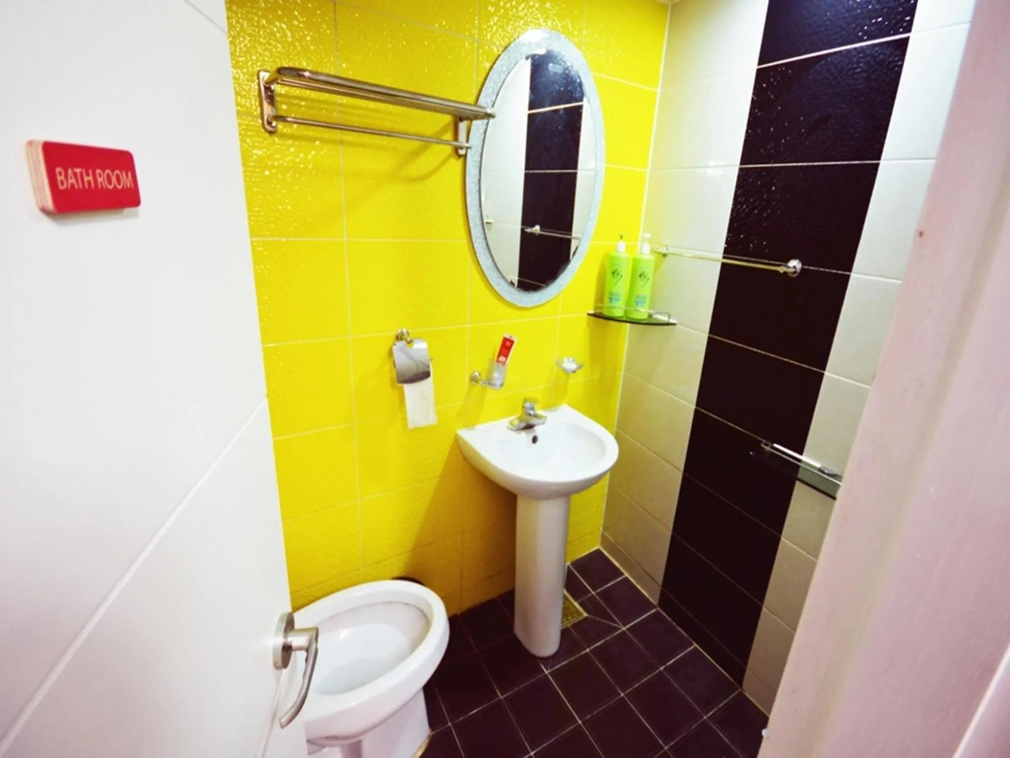 Shower in Han River Residence & Guesthouse