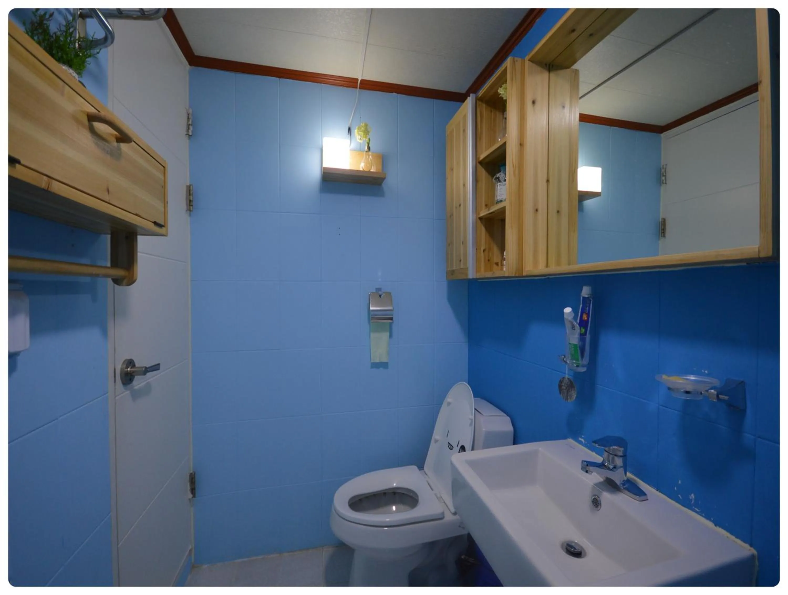 Han River Residence & Guesthouse