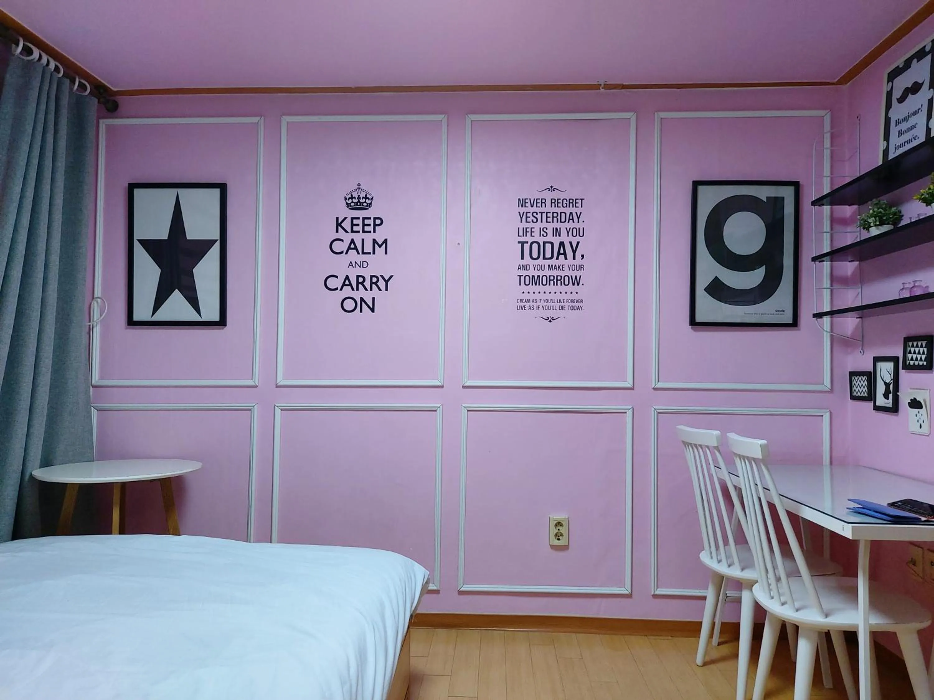 Bed in Han River Residence & Guesthouse