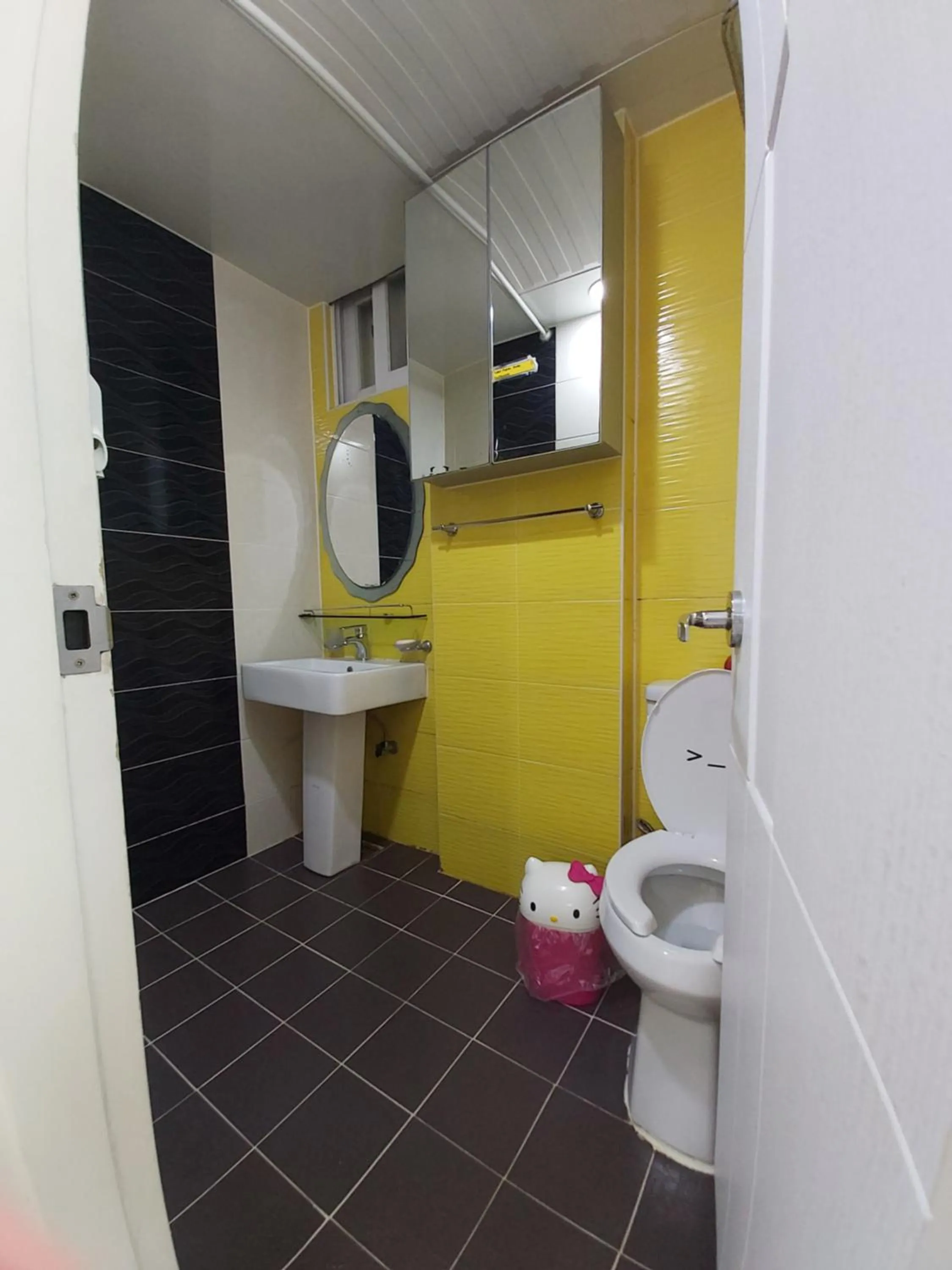 Han River Residence & Guesthouse