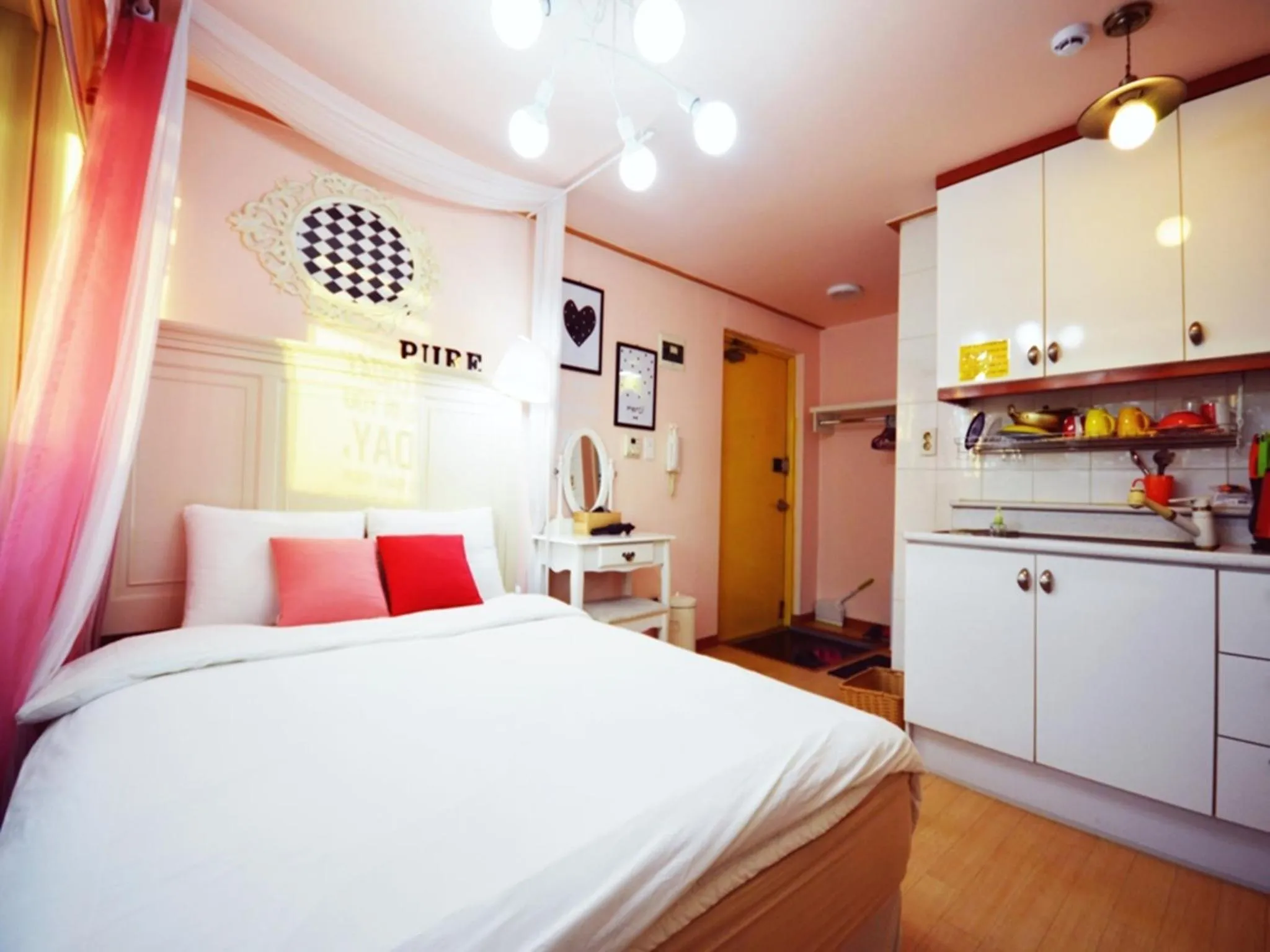Bedroom, Bed in Han River Residence & Guesthouse