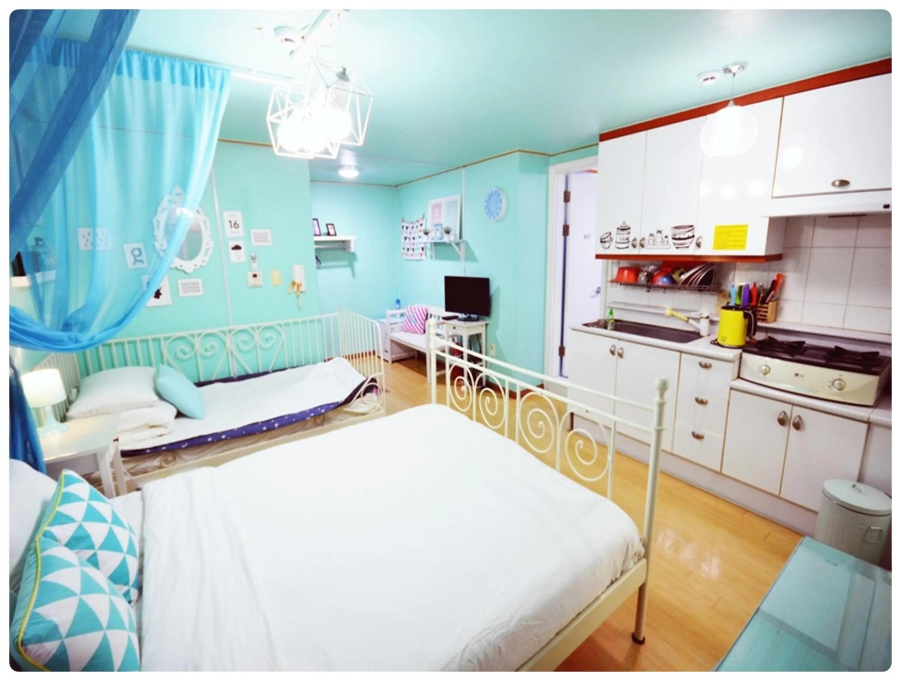 Bed in Han River Residence & Guesthouse