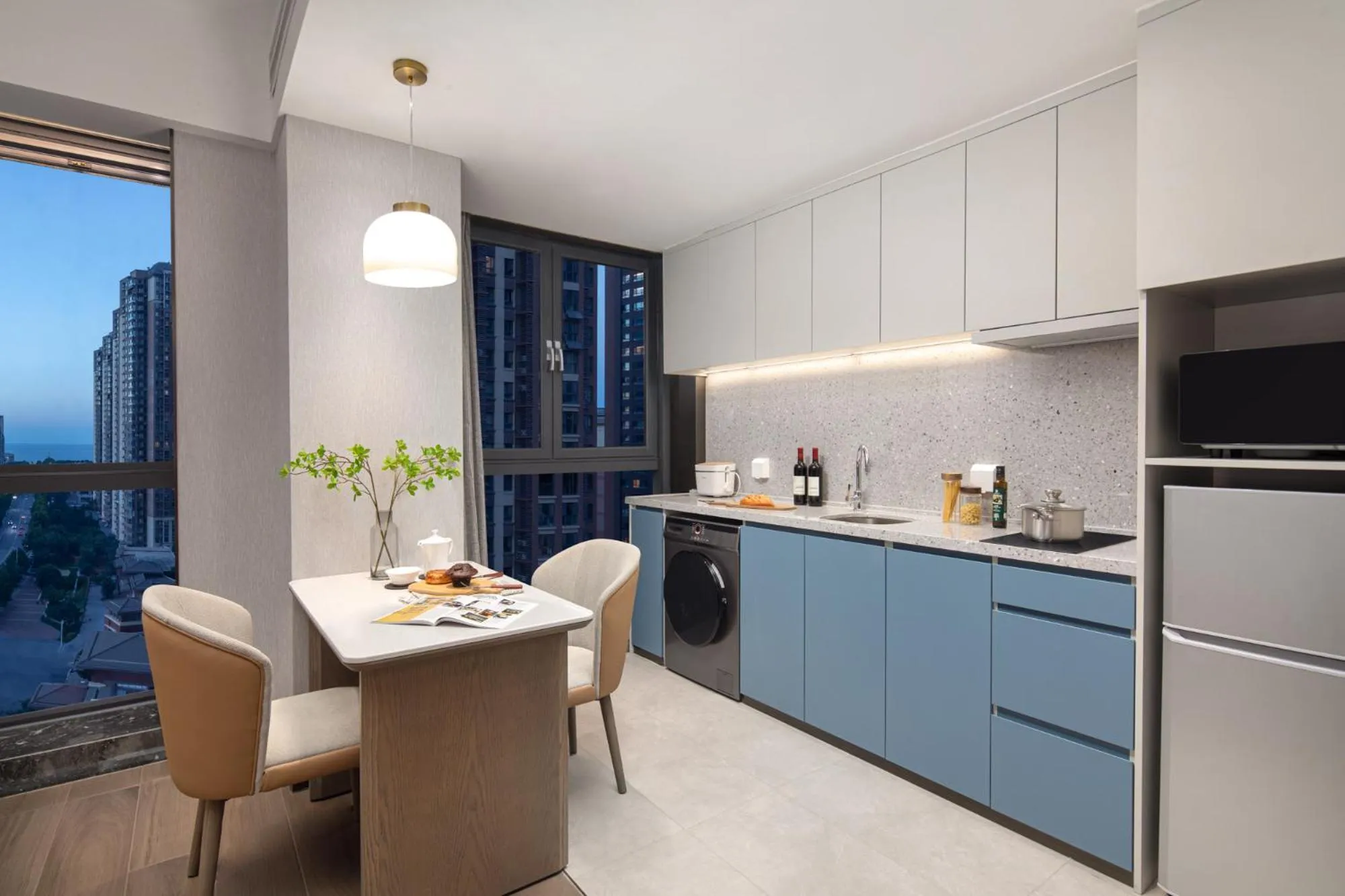 Kitchen or kitchenette in Citadines Jinqiao Building Yantai