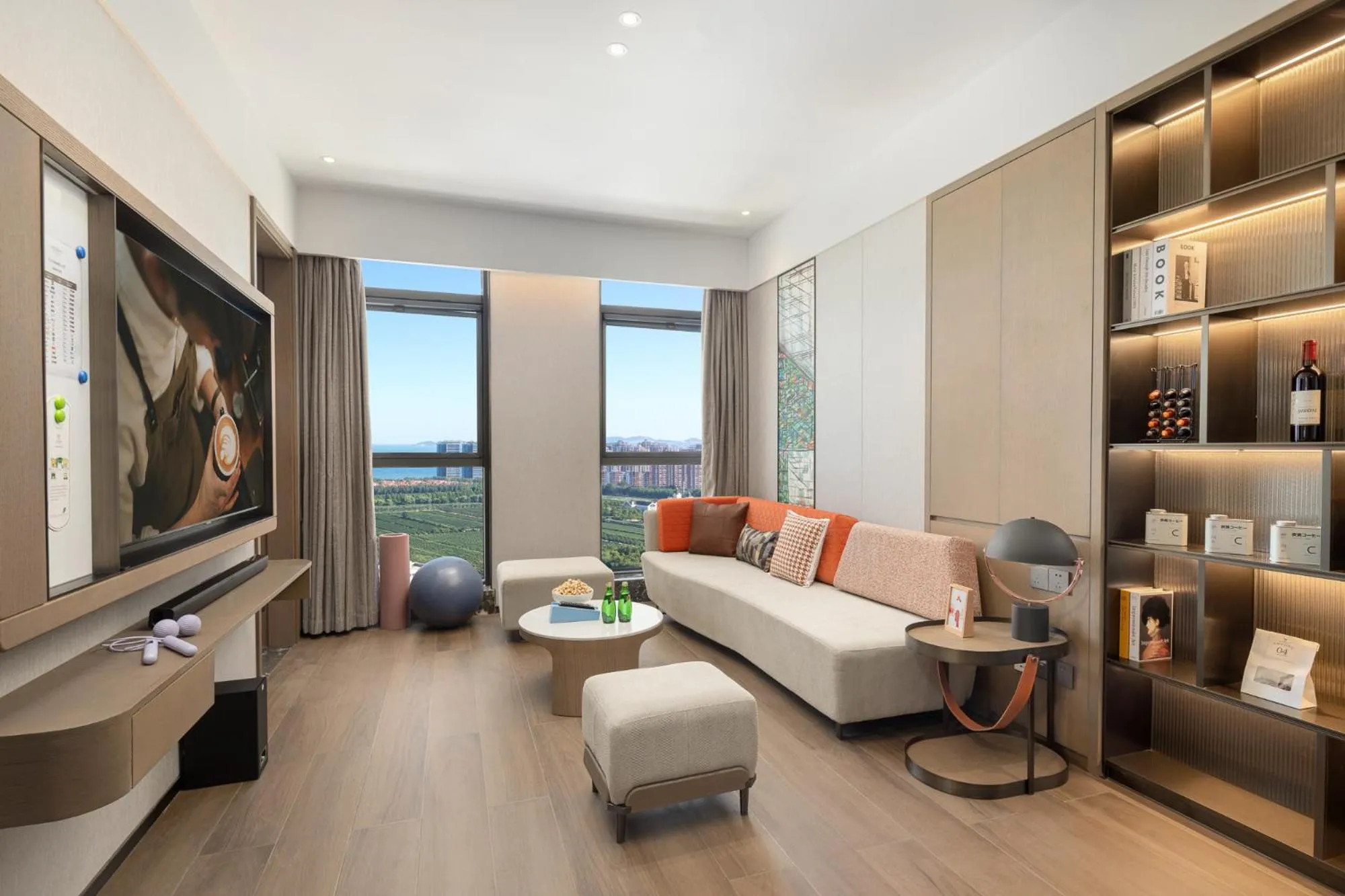 TV and multimedia in Citadines Jinqiao Building Yantai