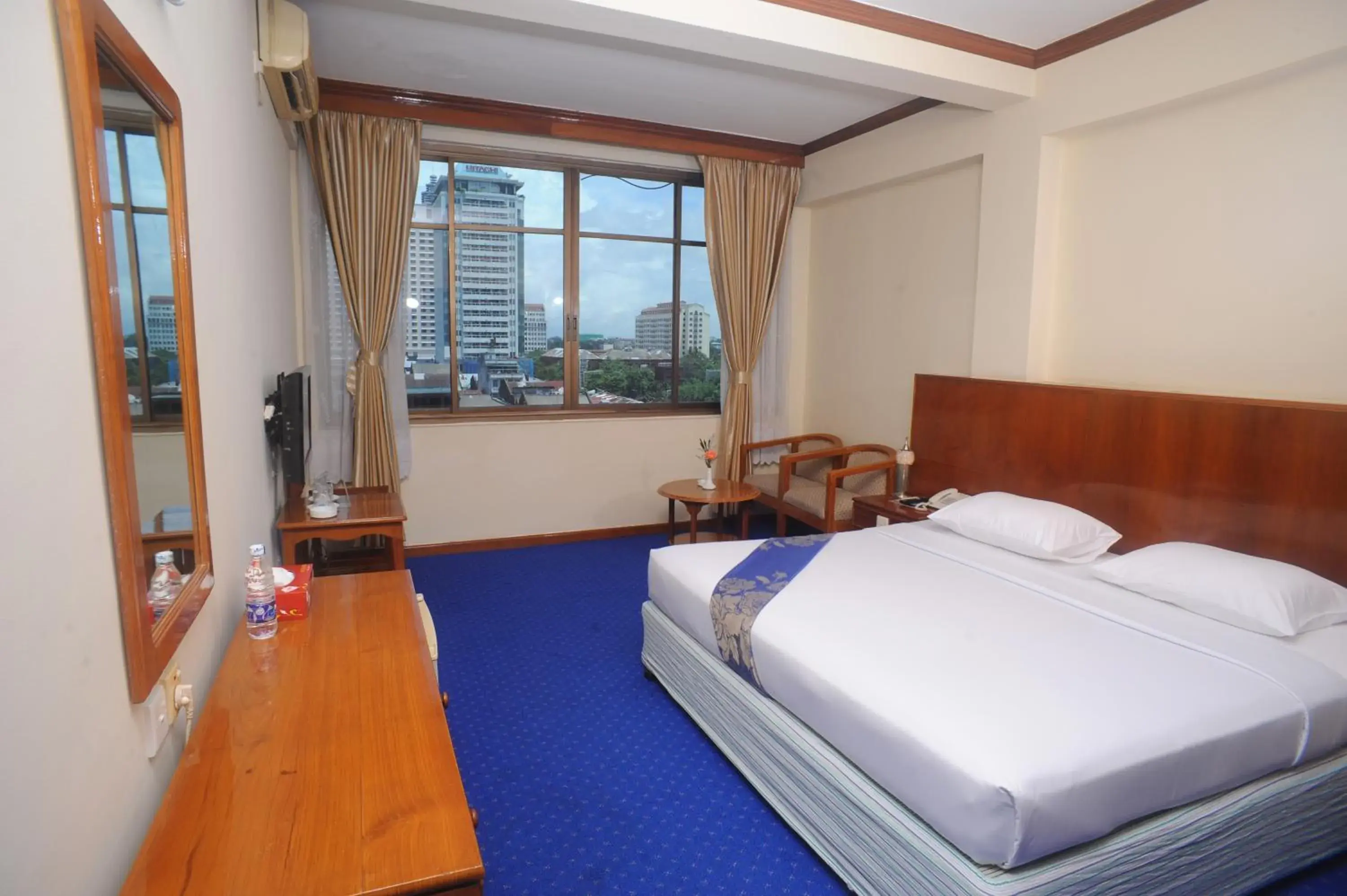 Superior Twin Room with City View in Panorama Hotel Superior Twin Room with City View in Panorama Hotel