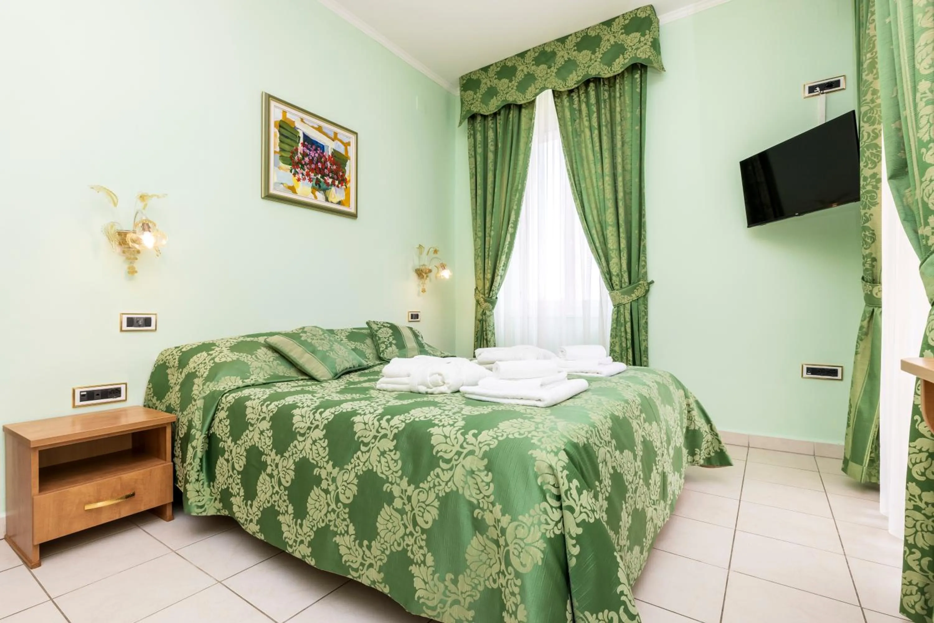 Triple Room with Balcony in Villa Cassia