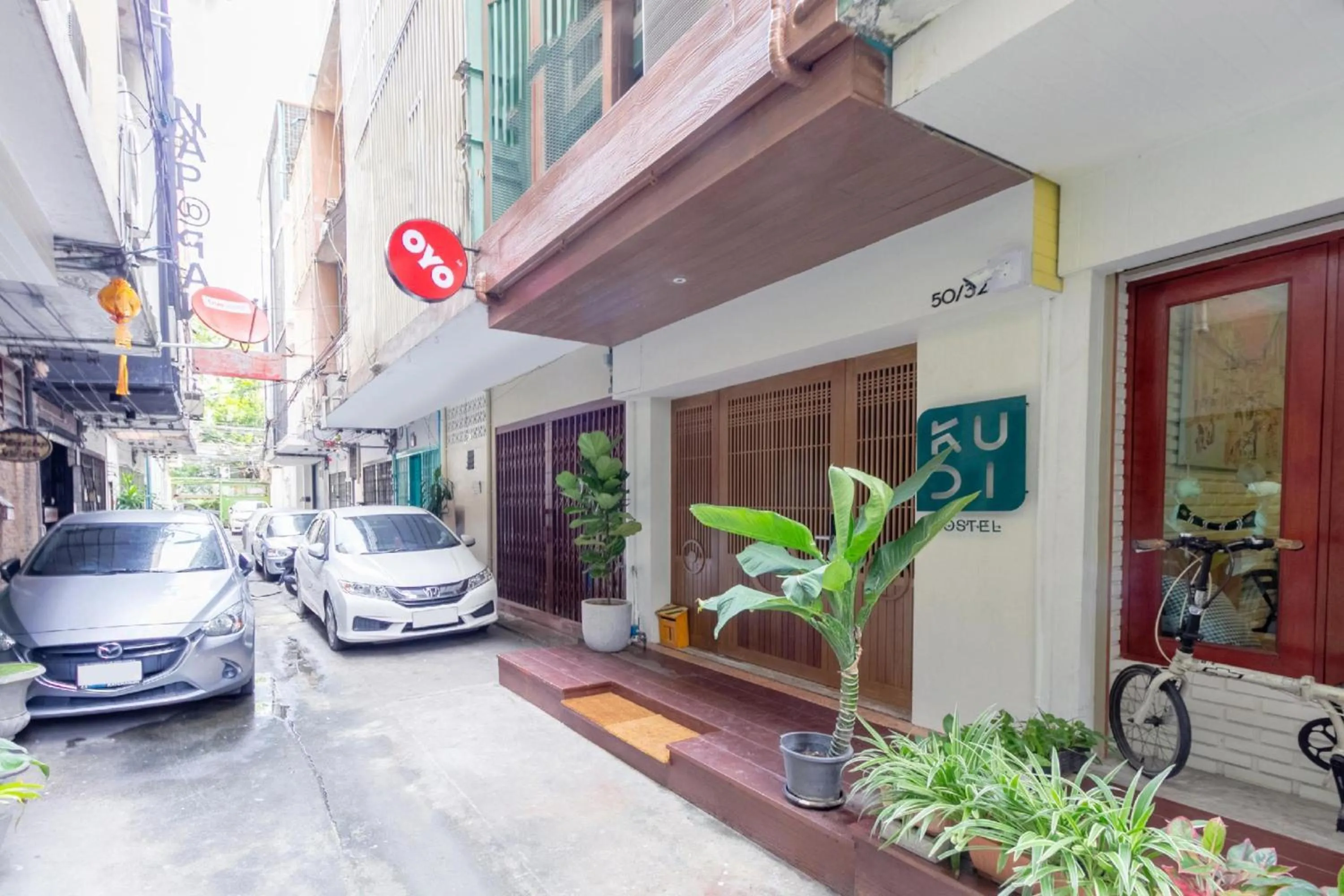 Neighbourhood in OYO 994 Kudi Hostel