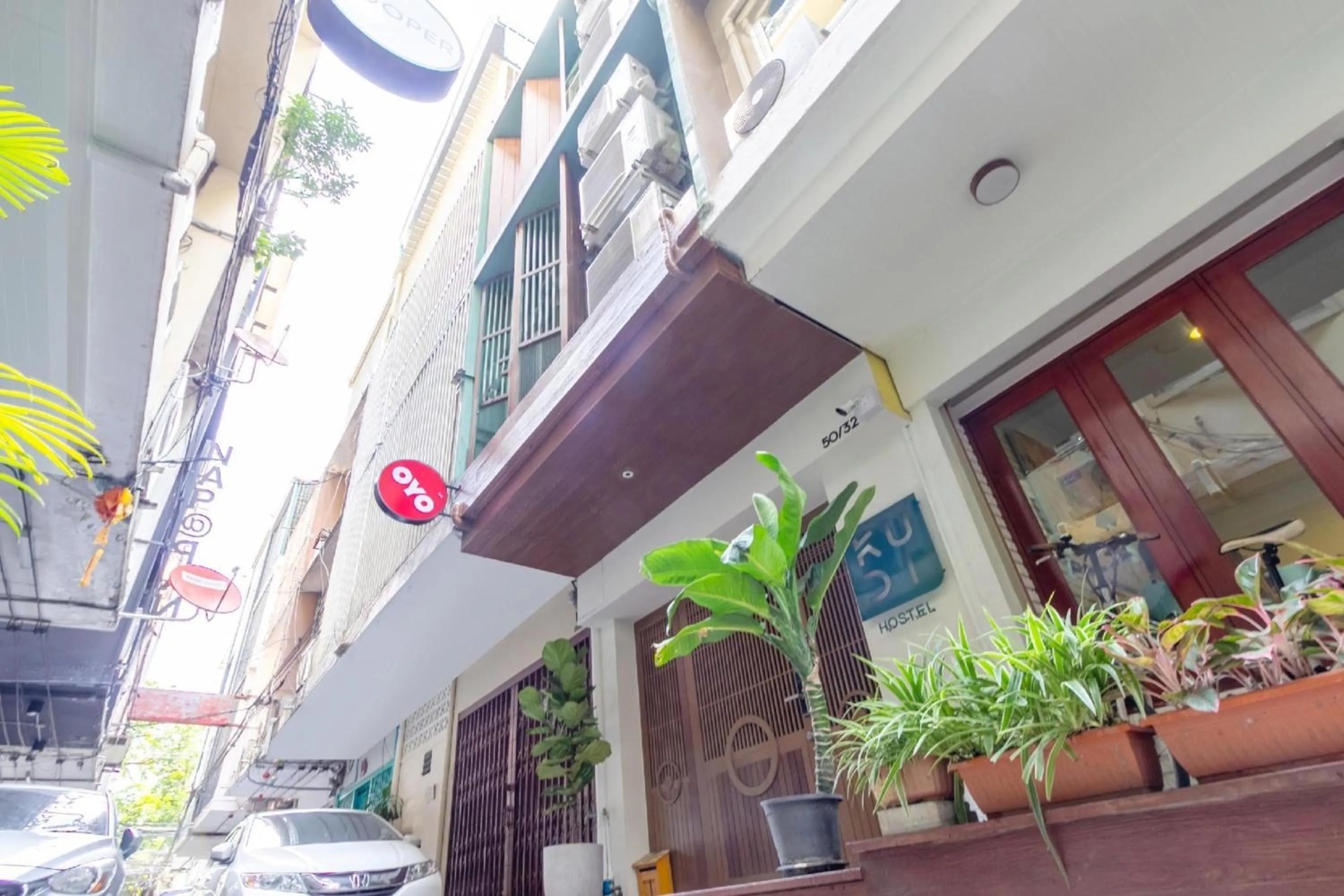 Neighbourhood in OYO 994 Kudi Hostel