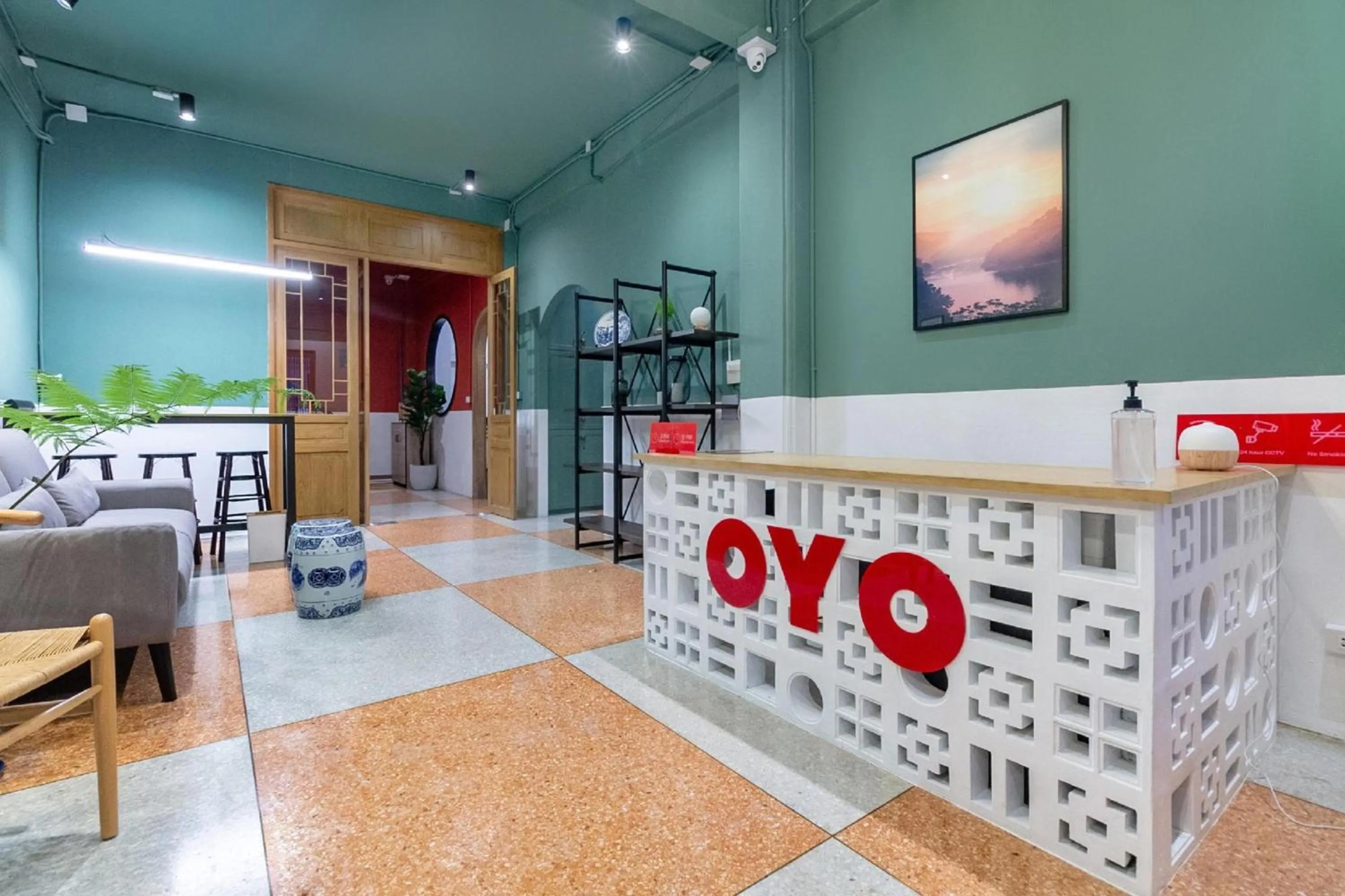 Lobby or reception in OYO 994 Kudi Hostel