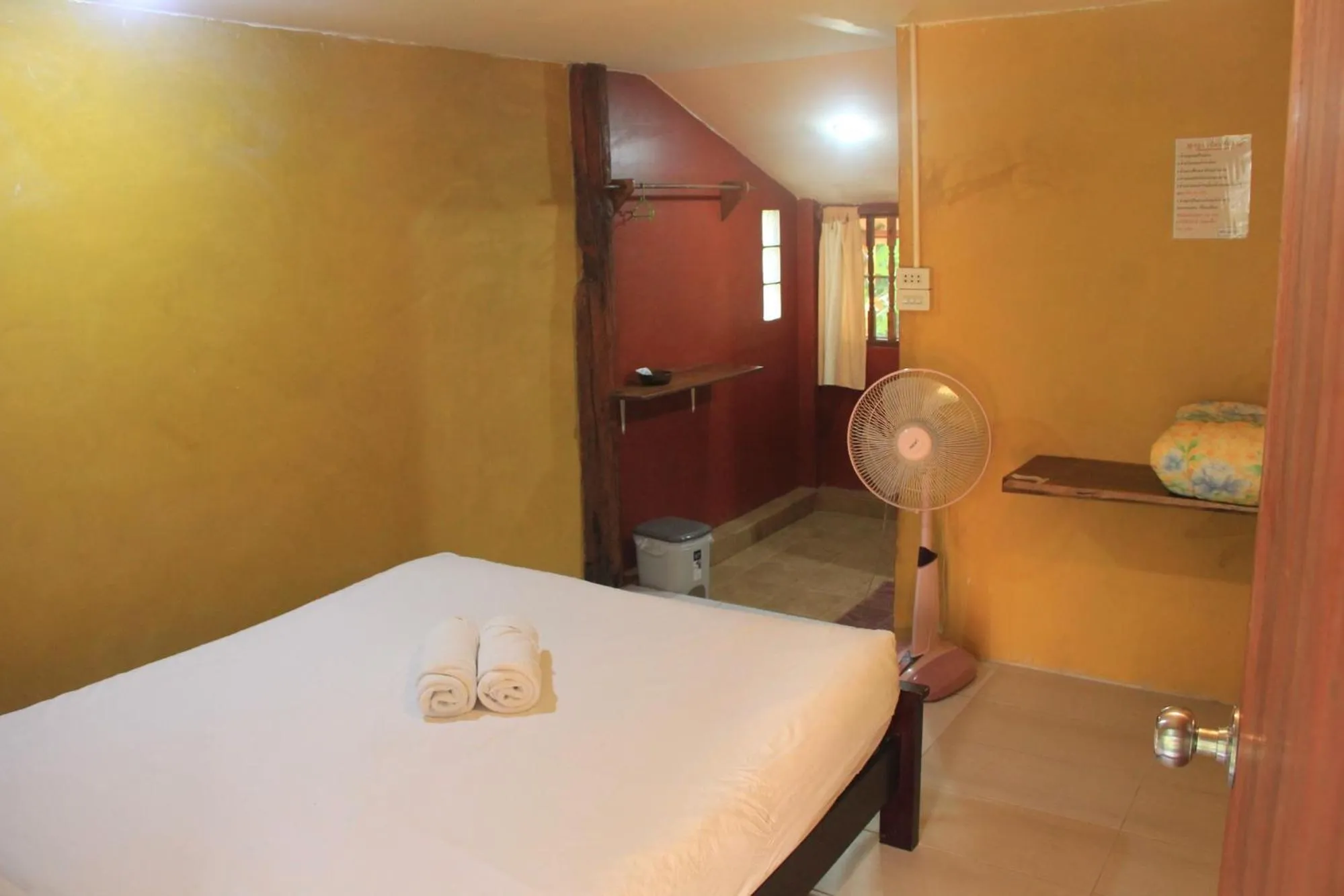 Bed in Soppong River Inn