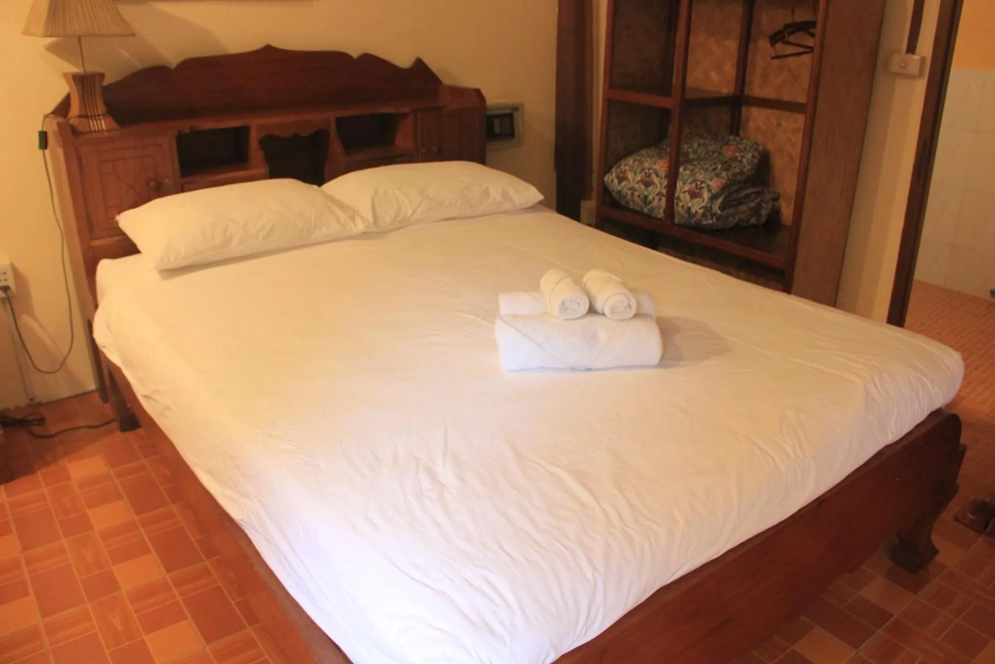 Bed in Soppong River Inn