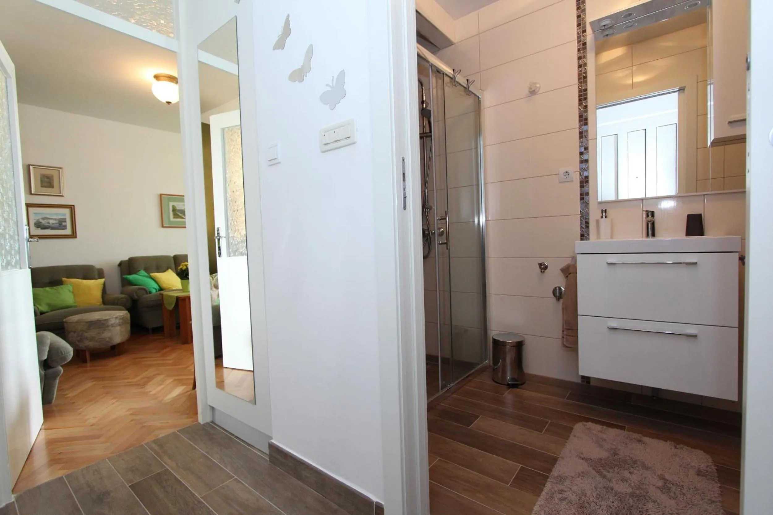 Bathroom in Apartment Elia