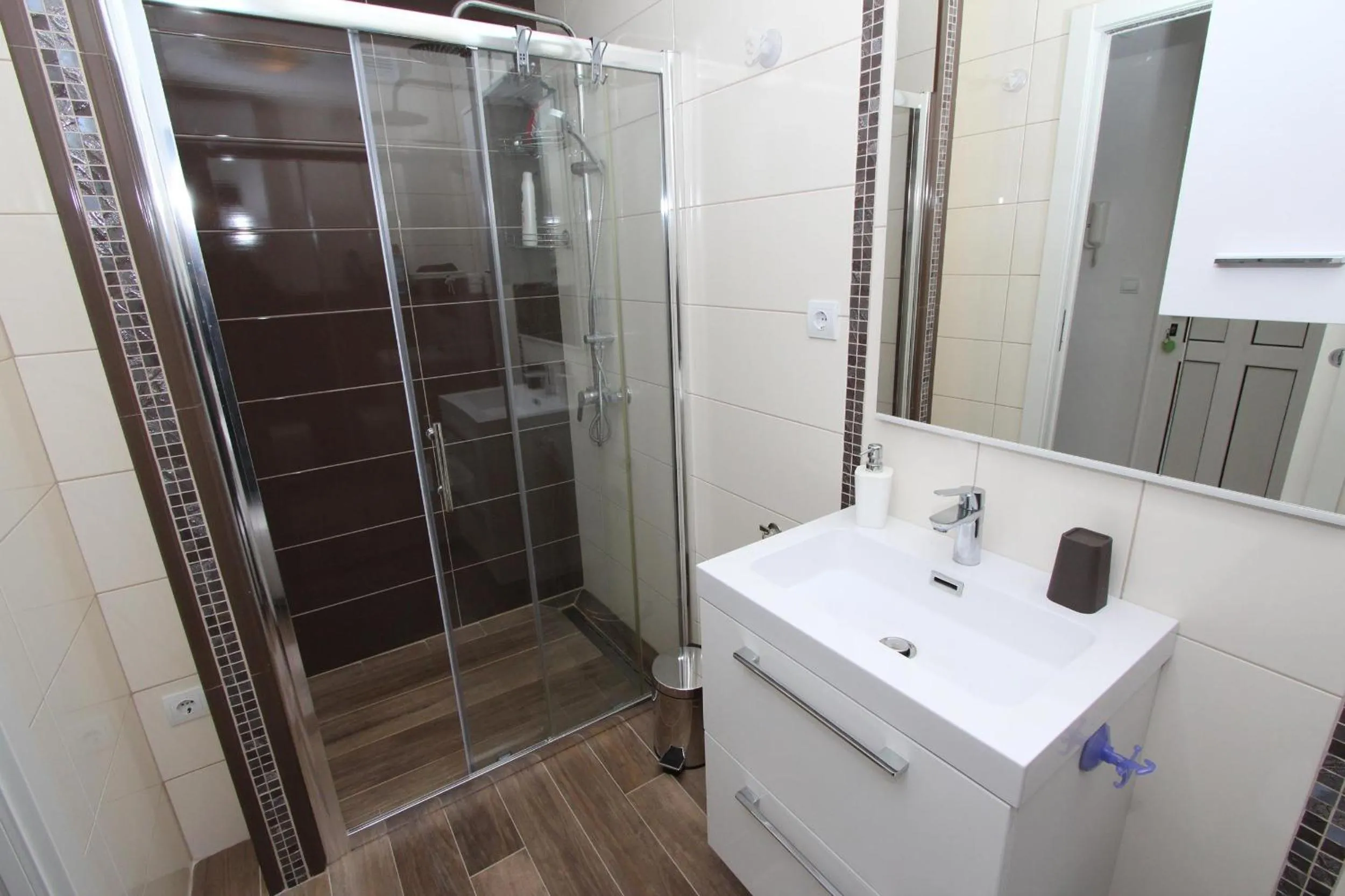 Bathroom in Apartment Elia