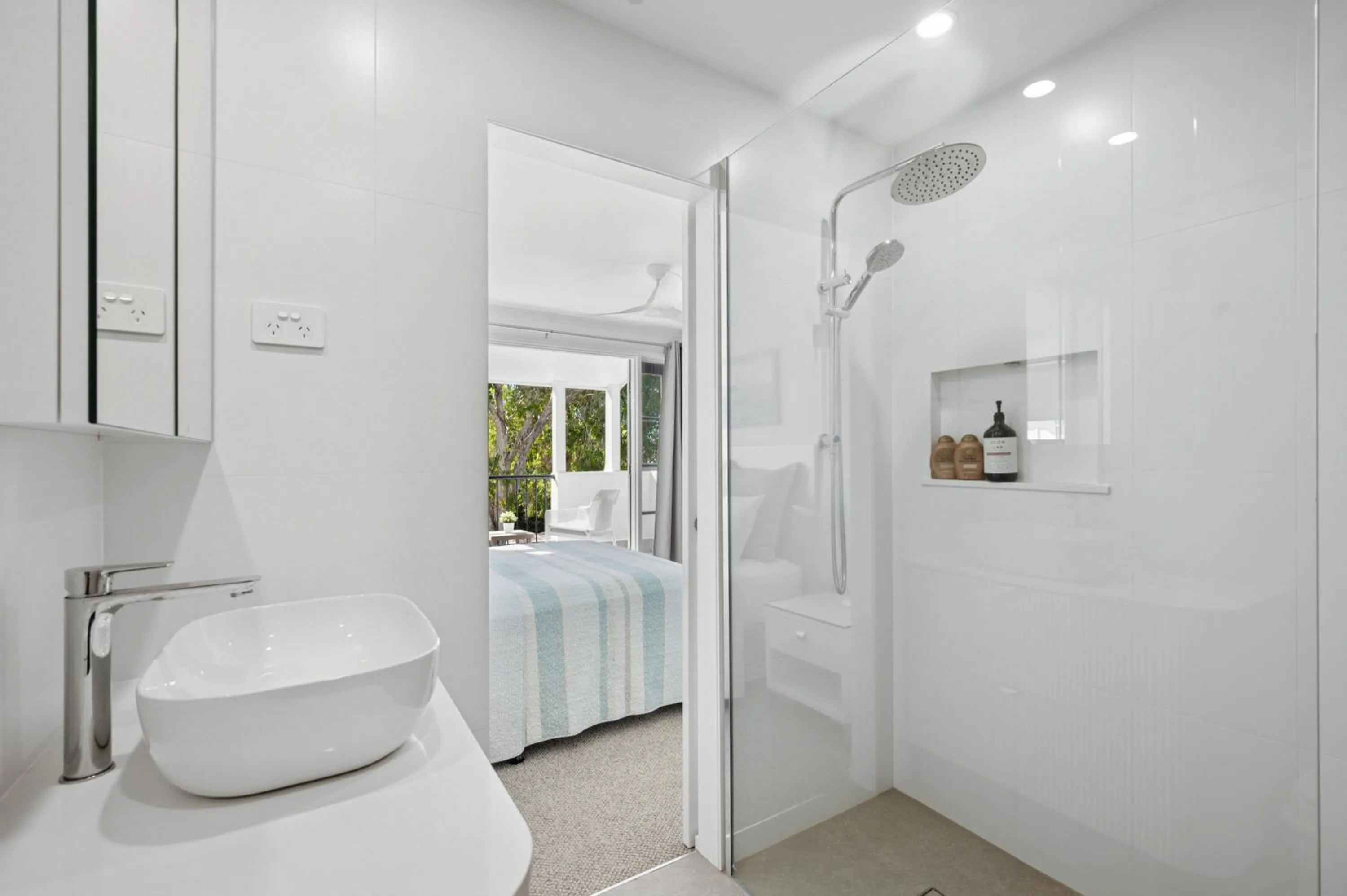 Villa Aqua 6 - Riverfront Noosaville