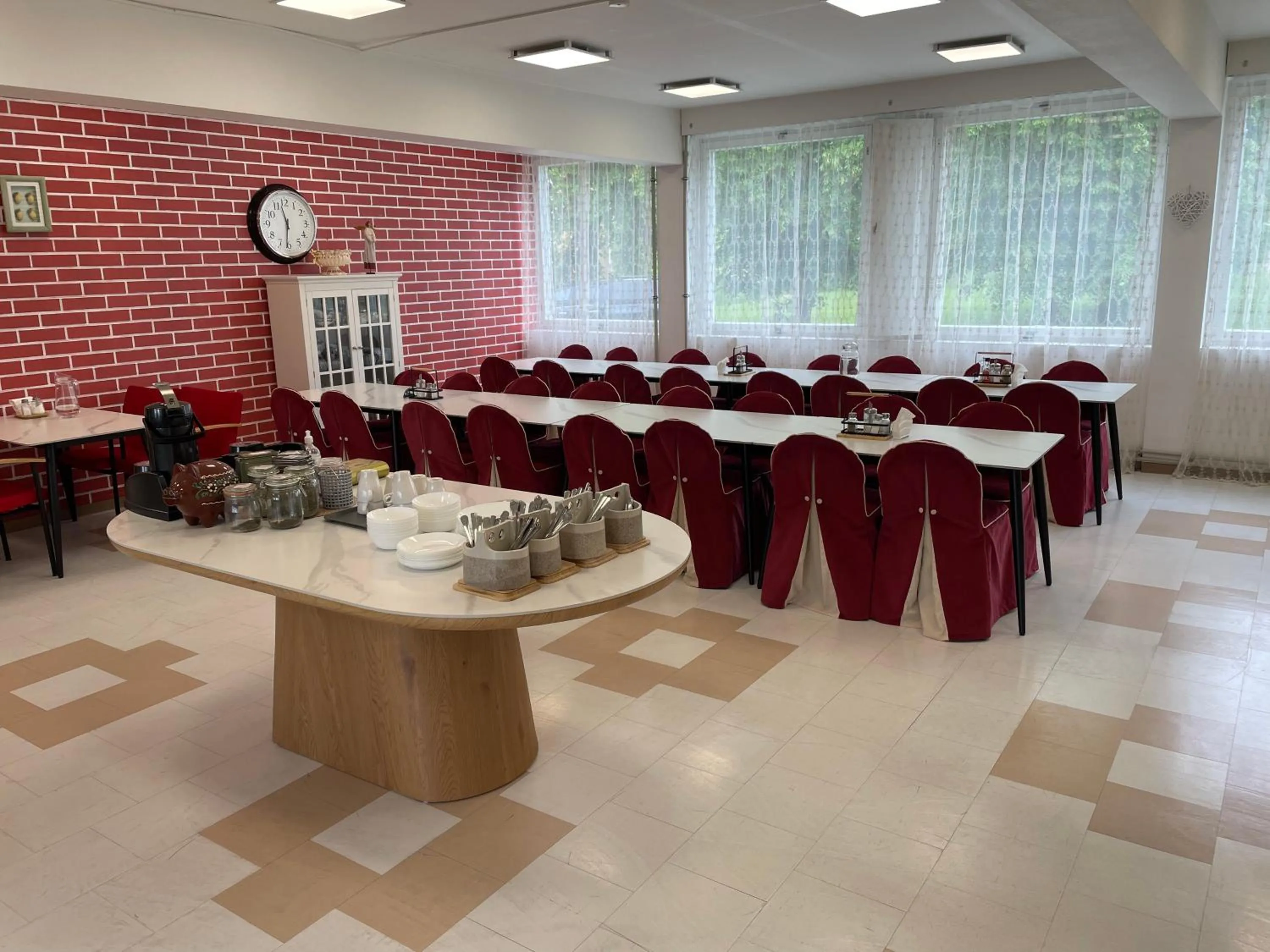 Restaurant/places to eat in Hotel Ilomantsi North Star