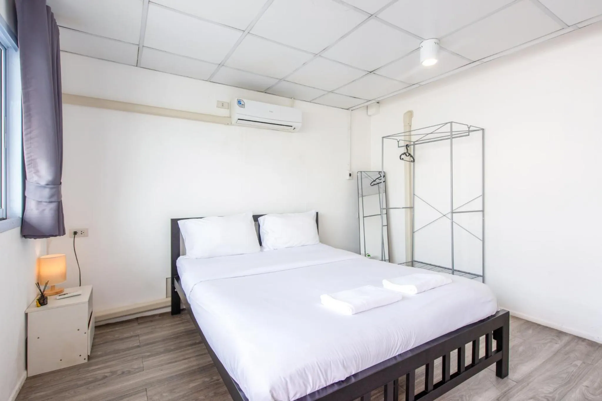 Bedroom, Bed in PICCOLO SUKHUMVIT HOSTEL- Self check-in after 6 pm