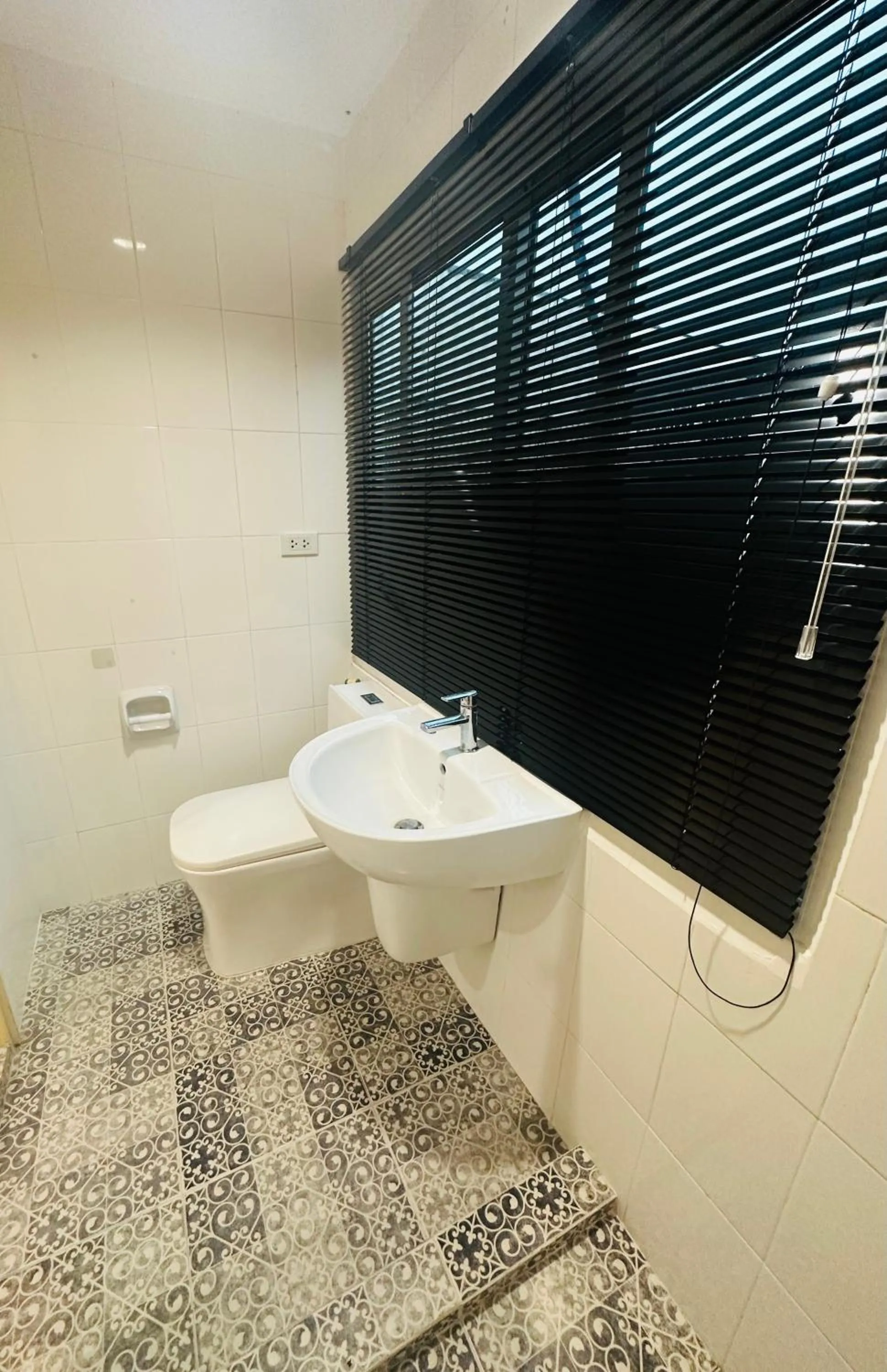 Bathroom in PICCOLO SUKHUMVIT HOSTEL- Self check-in after 6 pm