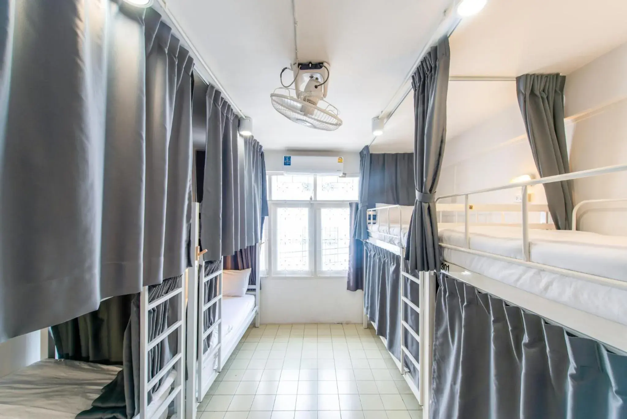 Bed in PICCOLO SUKHUMVIT HOSTEL- Self check-in after 6 pm Bed in PICCOLO SUKHUMVIT HOSTEL- Self check-in after 6 pm