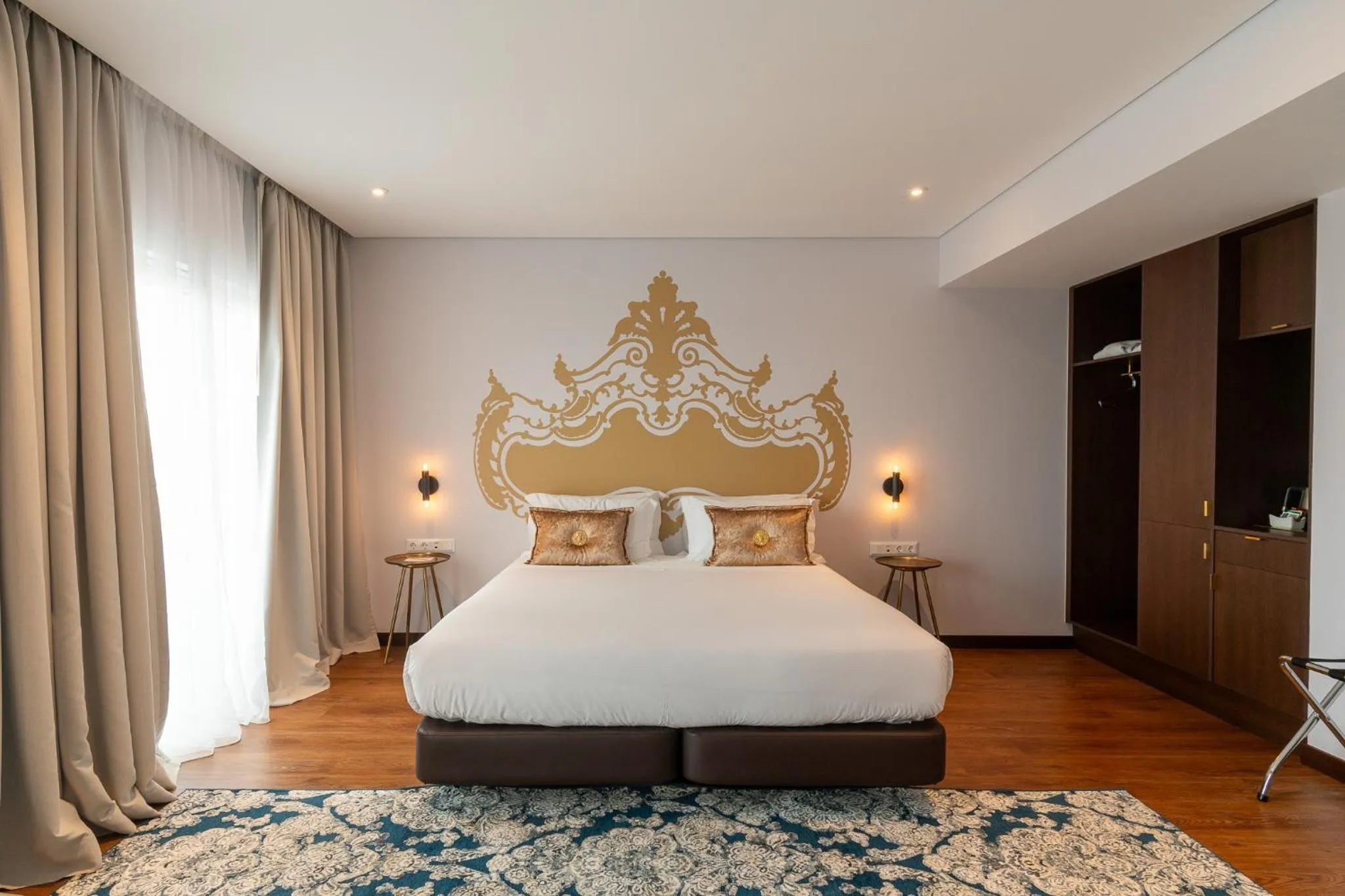 Bed in Palacio Santa Catarina Hotel